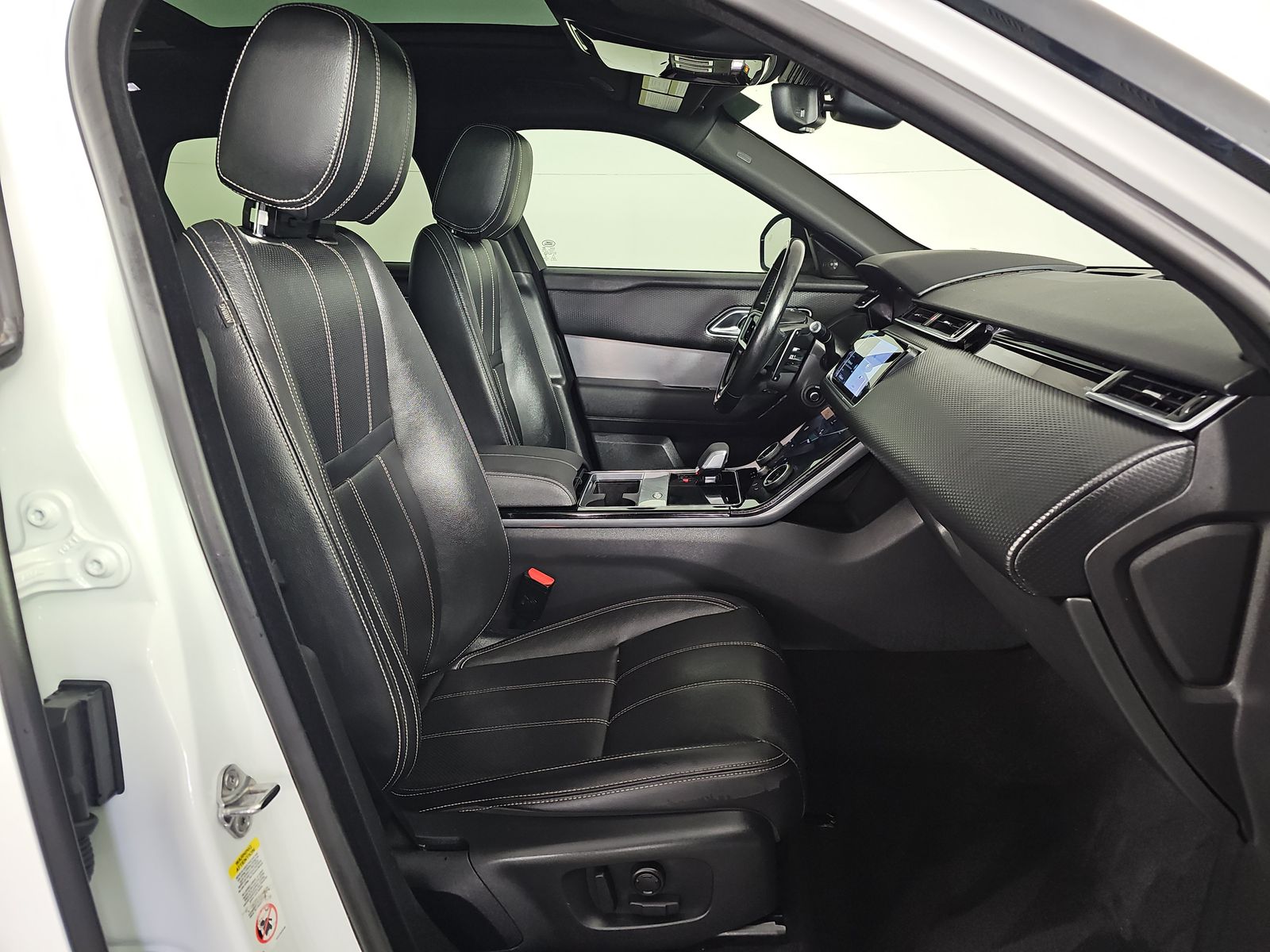 2022 Land Rover Range Rover Velar R-Dynamic S AWD