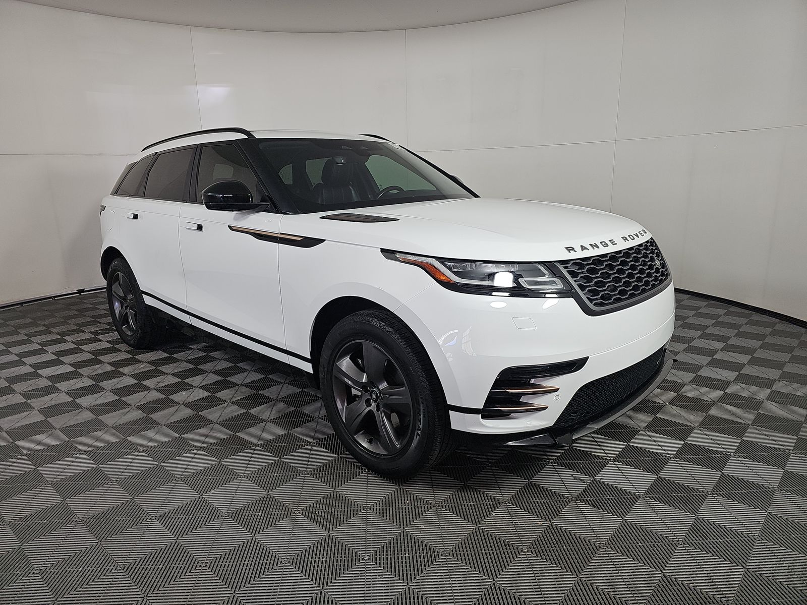 2022 Land Rover Range Rover Velar R-Dynamic S AWD