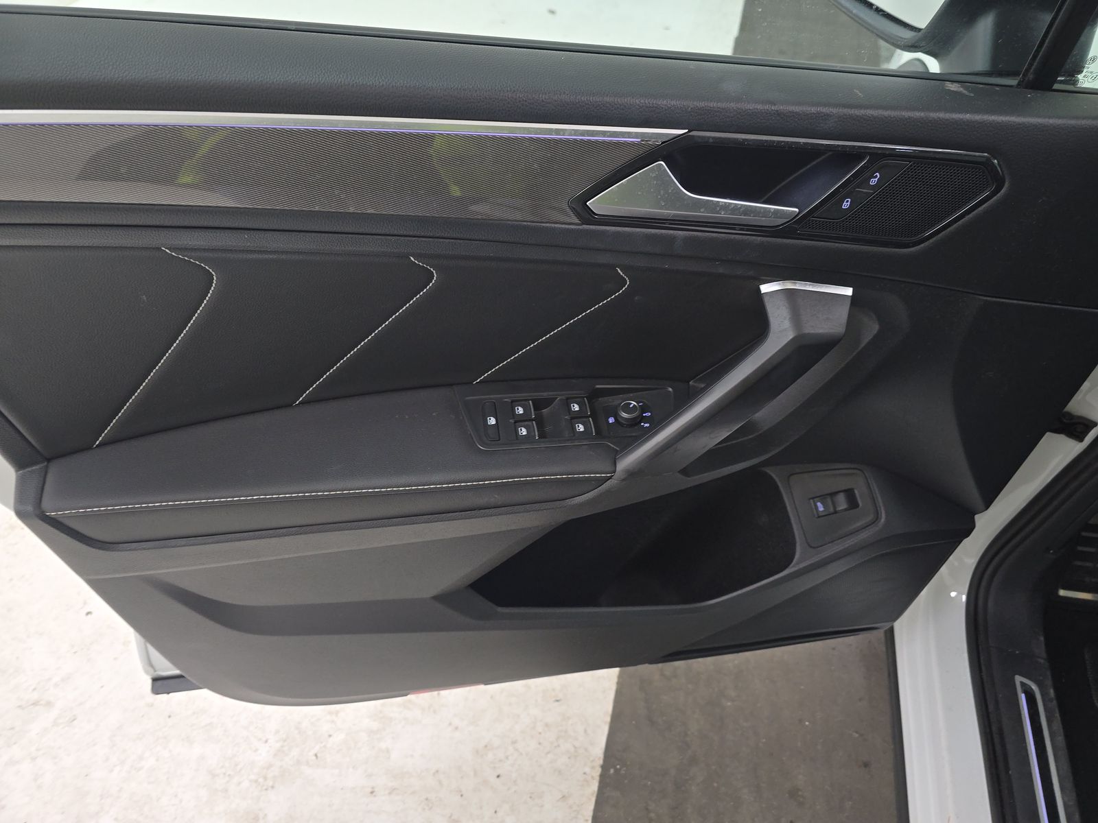 2022 Volkswagen Tiguan 2.0T SE R-Line Black AWD