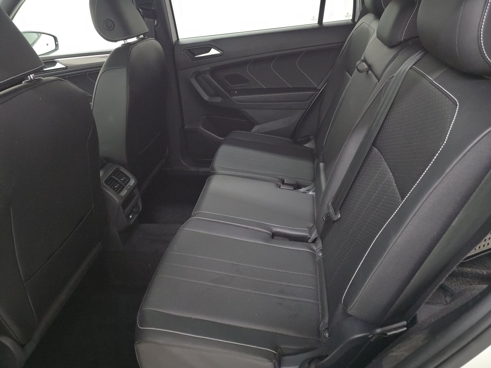 2022 Volkswagen Tiguan 2.0T SE R-Line Black AWD