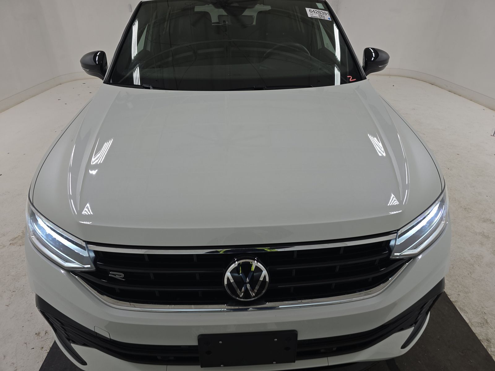 2022 Volkswagen Tiguan 2.0T SE R-Line Black AWD