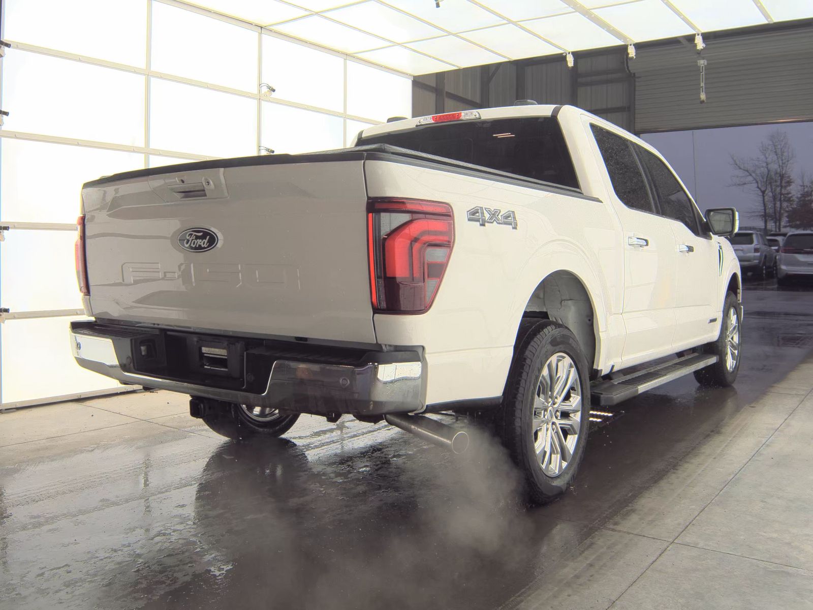 2024 Ford F-150 Hybrid Lariat AWD
