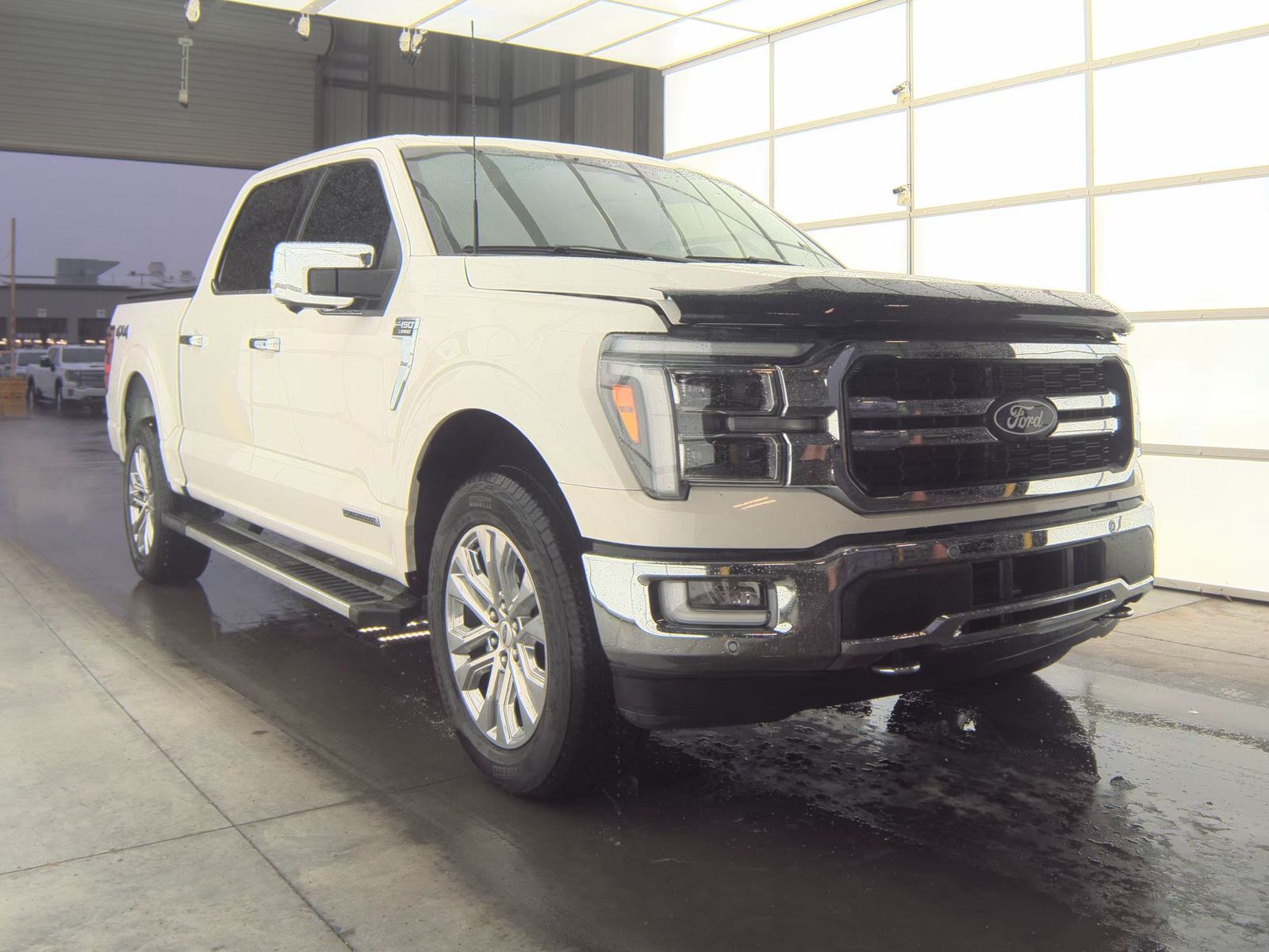 2024 Ford F-150 Hybrid Lariat AWD