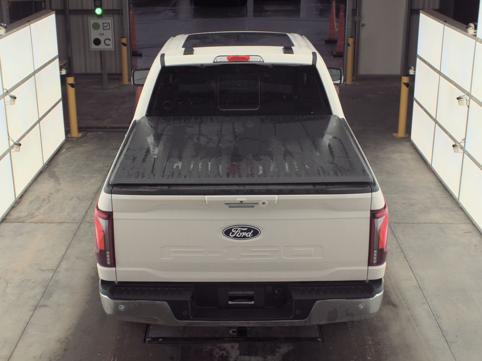 2024 Ford F-150 Hybrid Lariat AWD