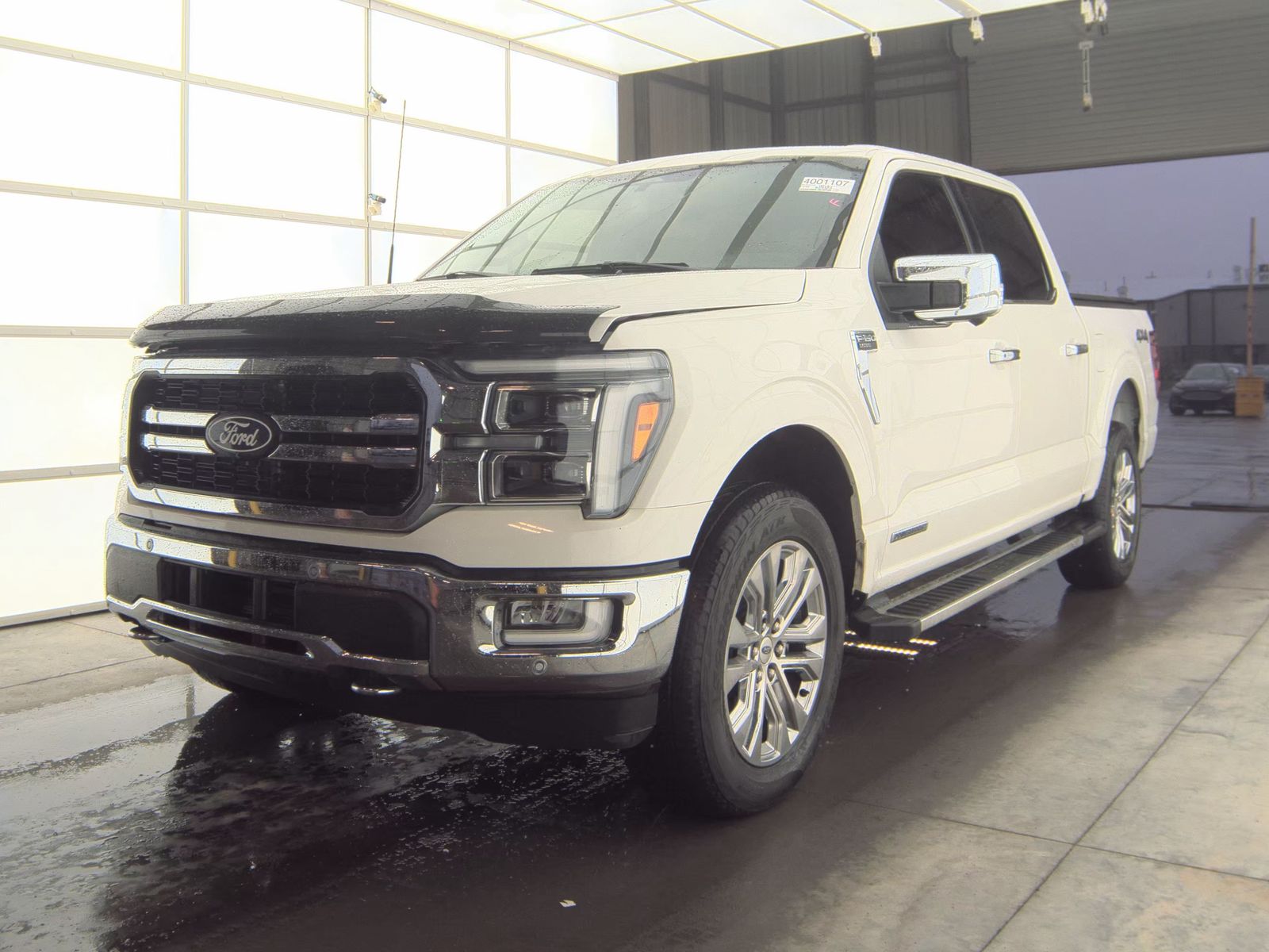 2024 Ford F-150 Hybrid Lariat AWD