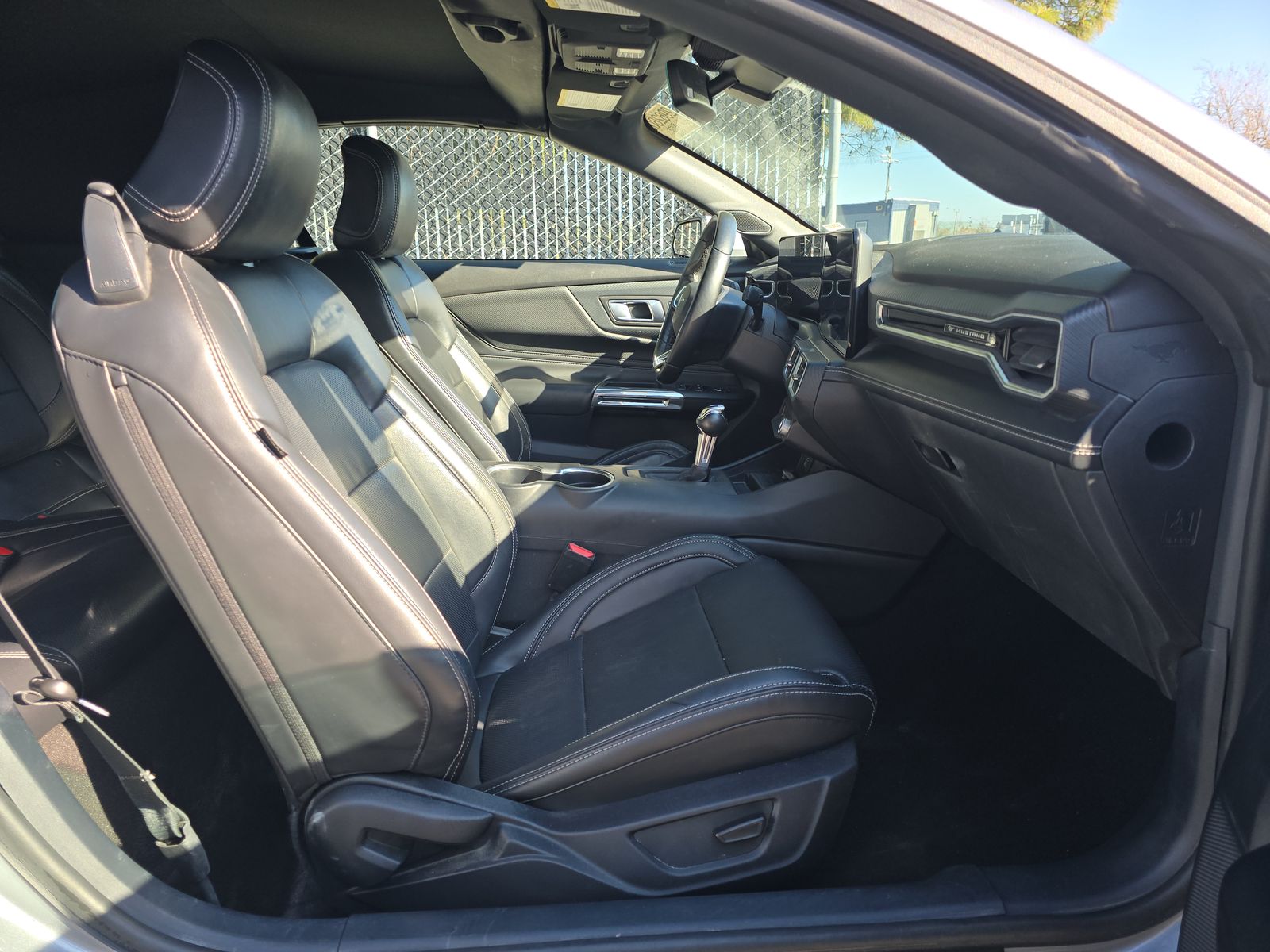 2024 Ford Mustang EcoBoost Premium RWD