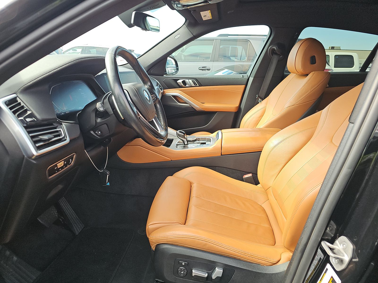 2022 BMW X6 xDrive40i AWD