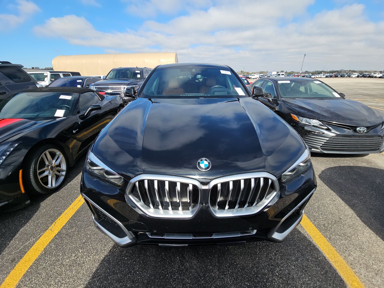 2022 BMW X6 xDrive40i AWD