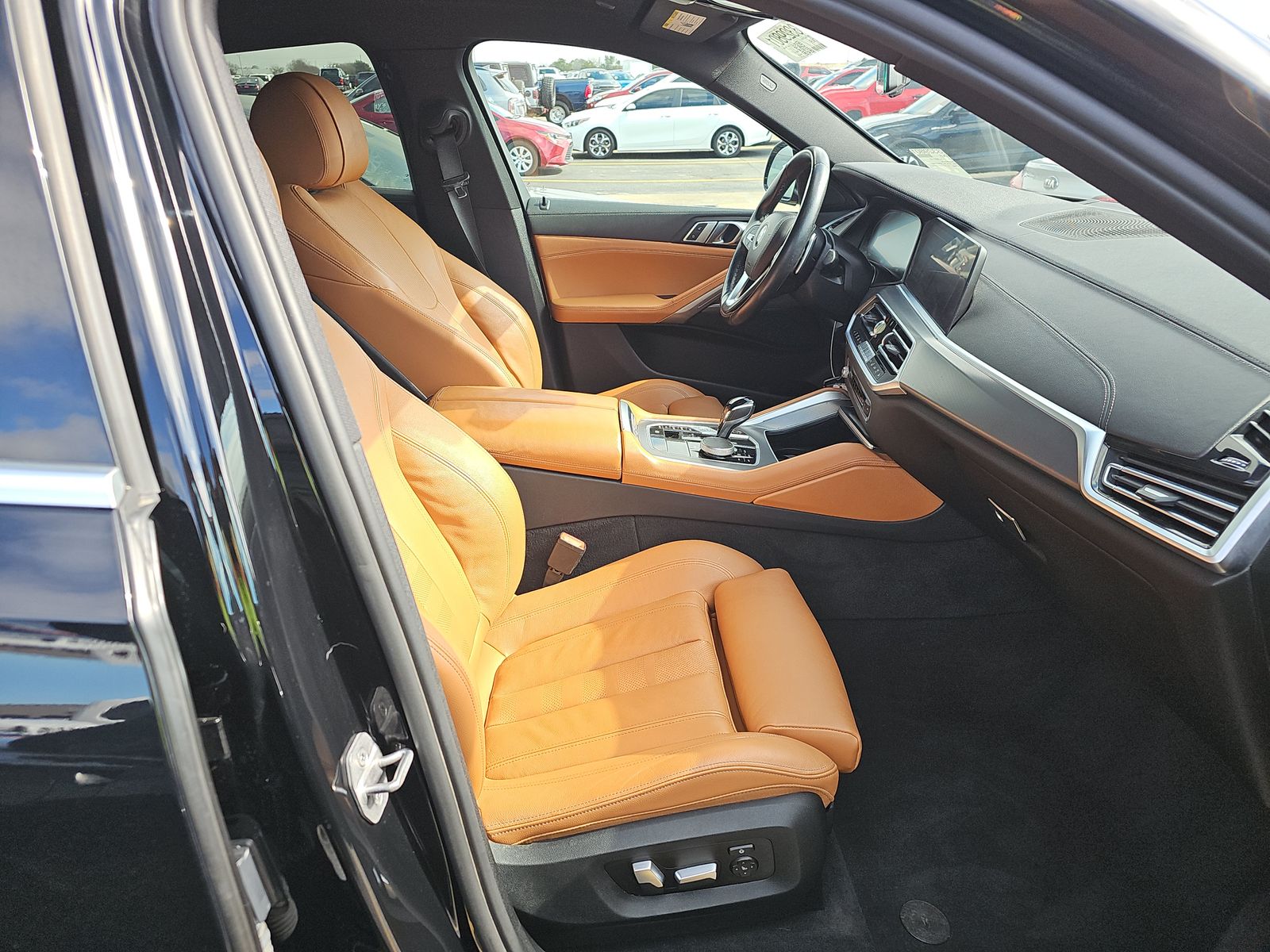 2022 BMW X6 xDrive40i AWD