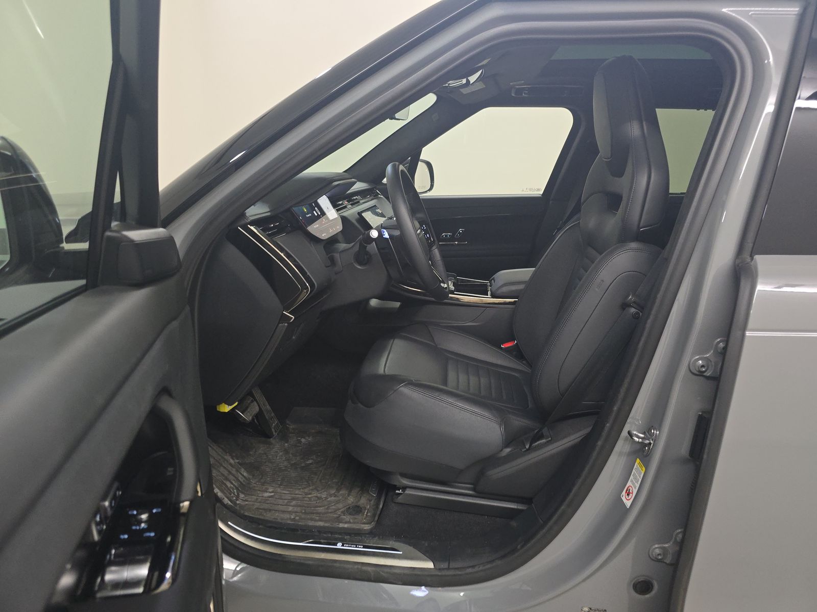 2025 Land Rover Range Rover Sport SV Edition Two AWD