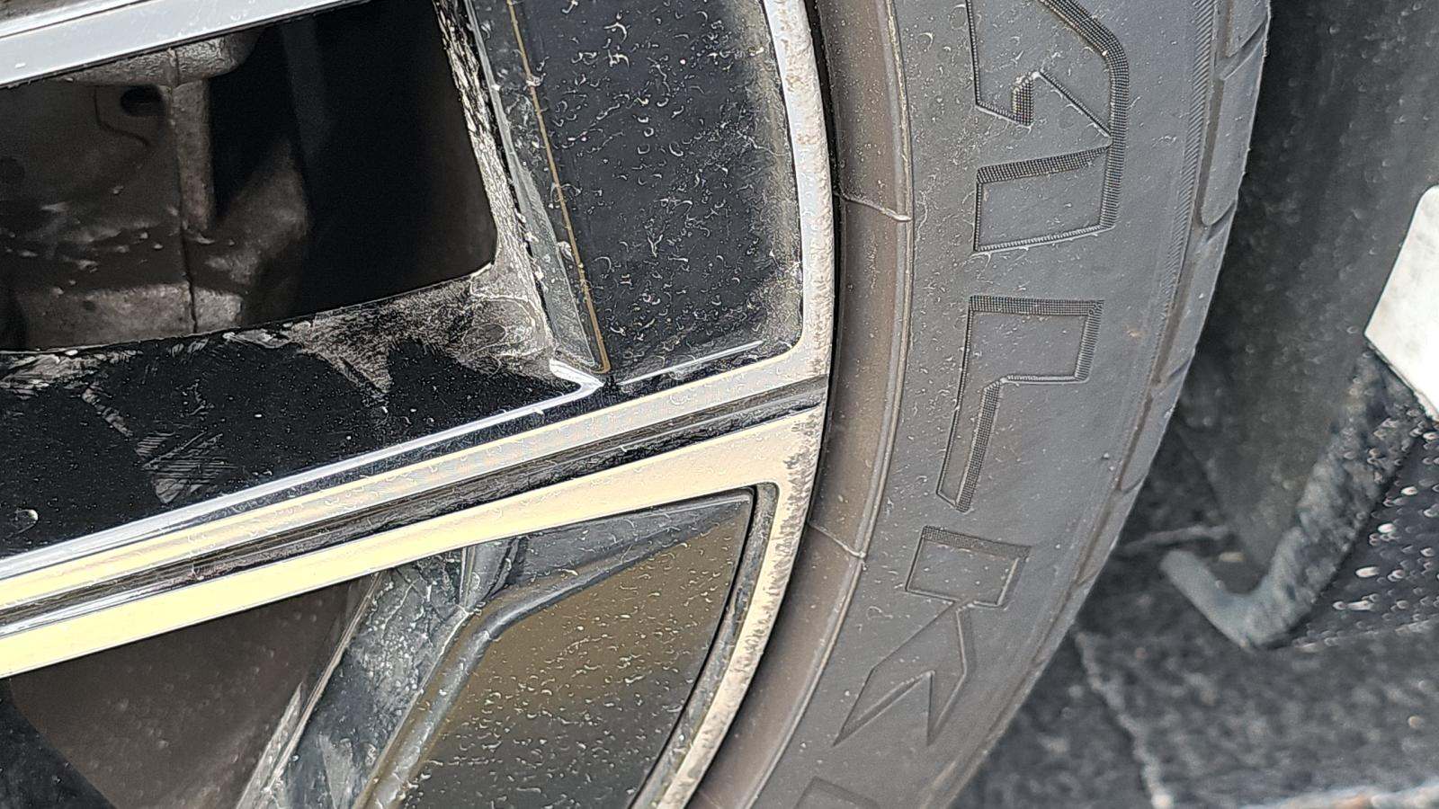 2025 BMW 7 Series 740i RWD