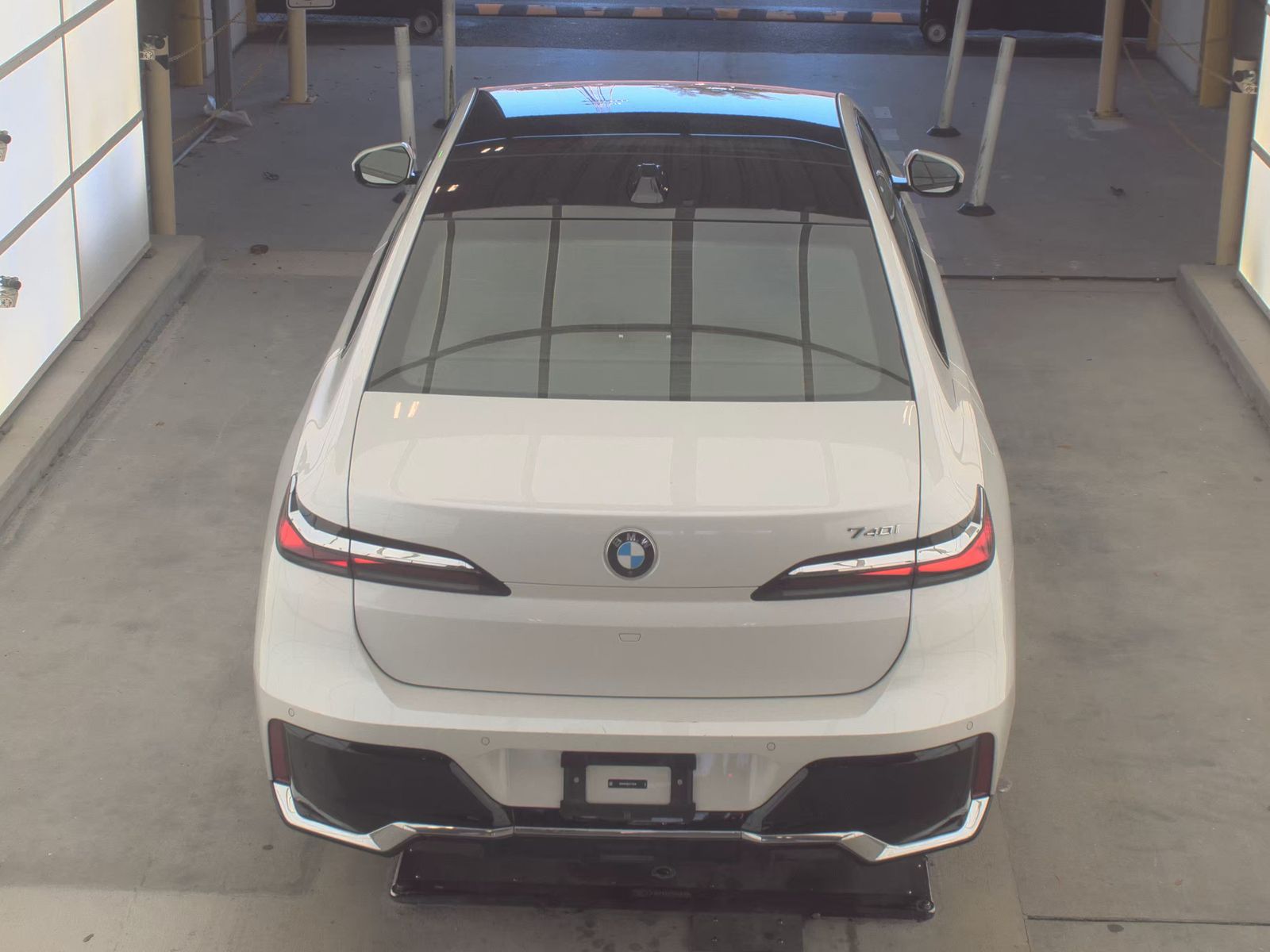 2025 BMW 7 Series 740i RWD