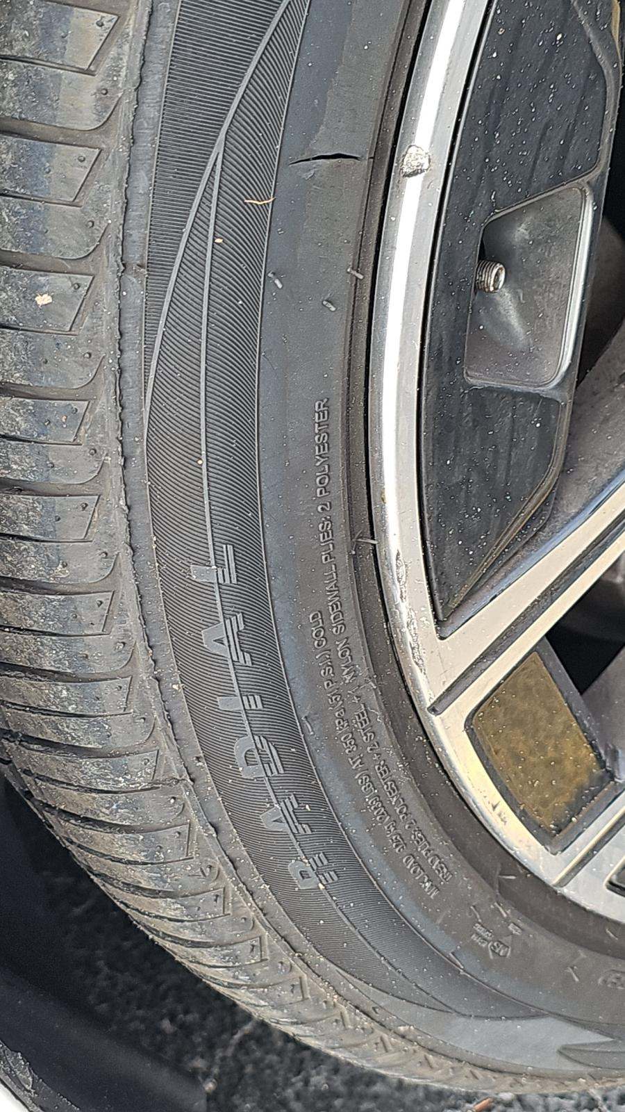 2025 BMW 7 Series 740i RWD