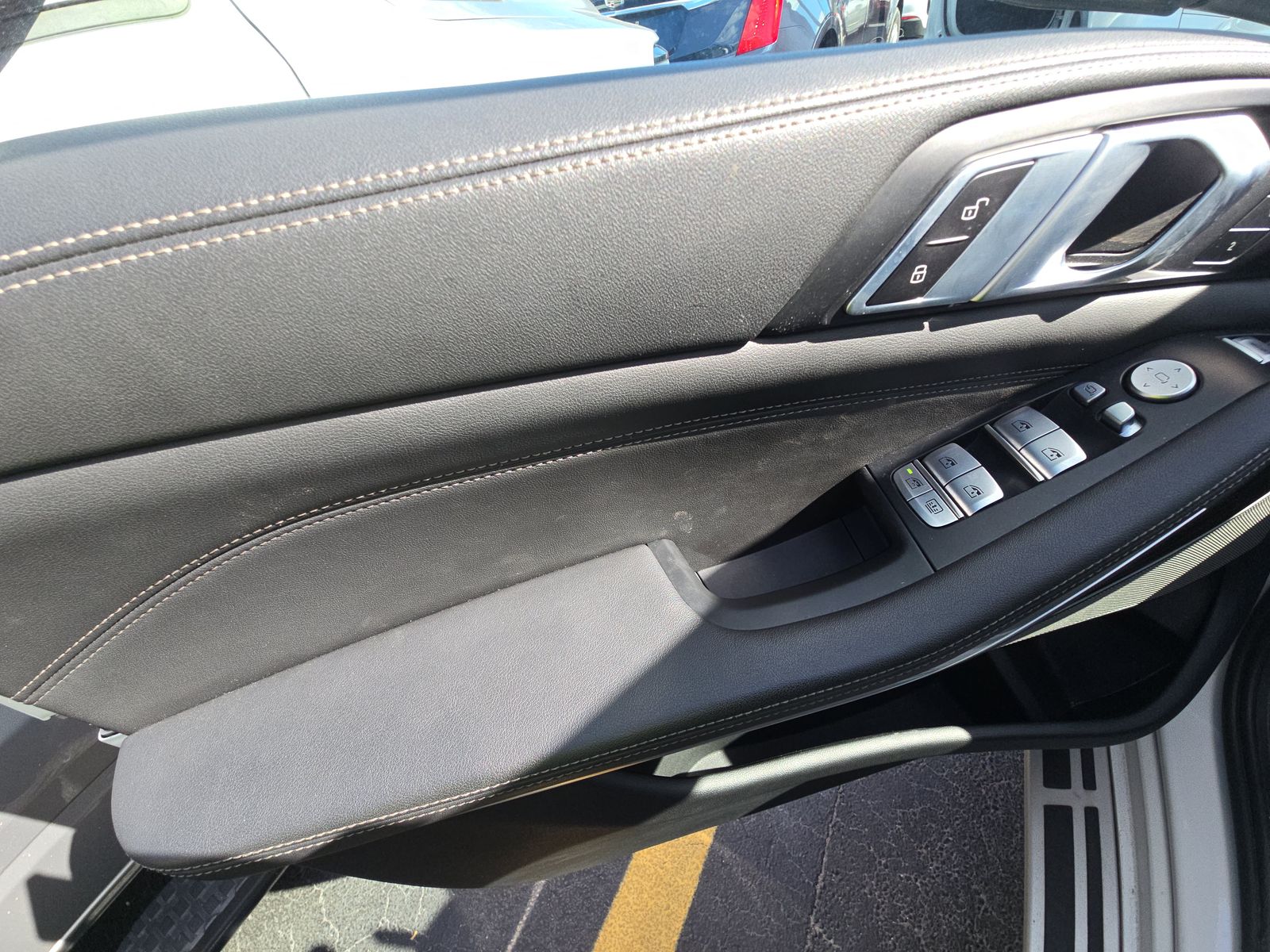 2025 BMW X7 xDrive40i AWD