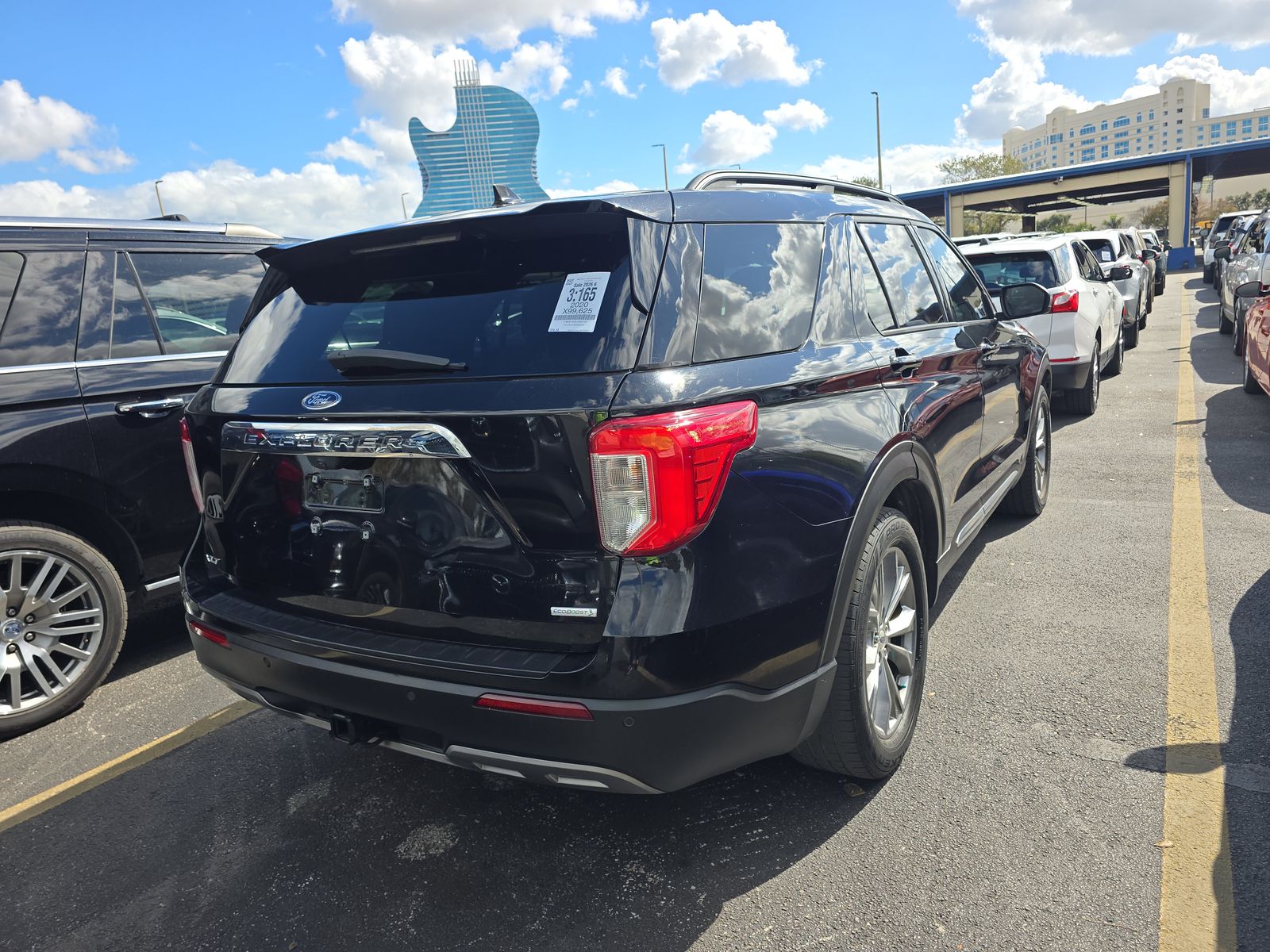 2020 Ford Explorer XLT RWD