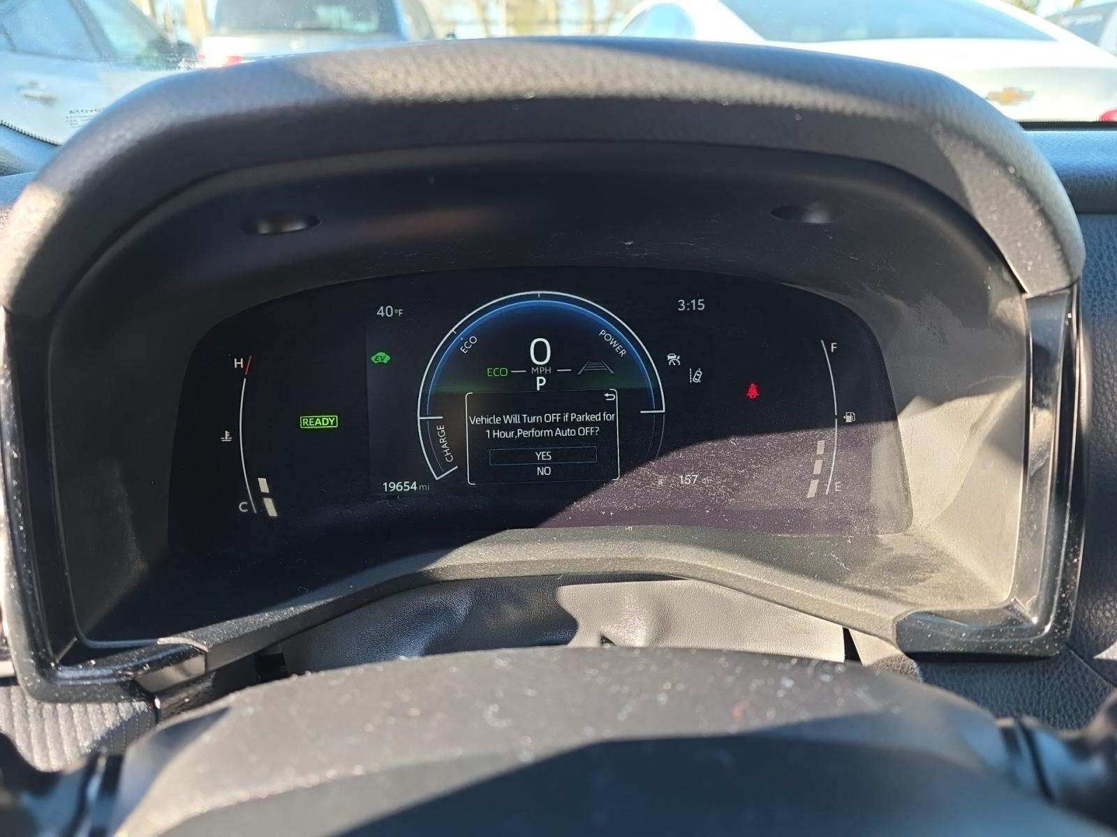 2025 Toyota Camry SE FWD