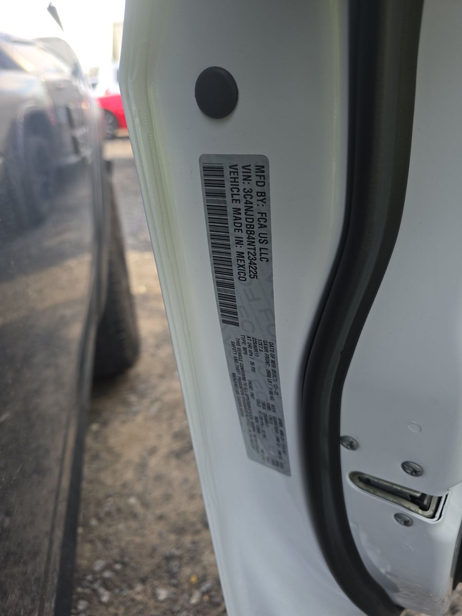 2022 Jeep Compass Latitude AWD