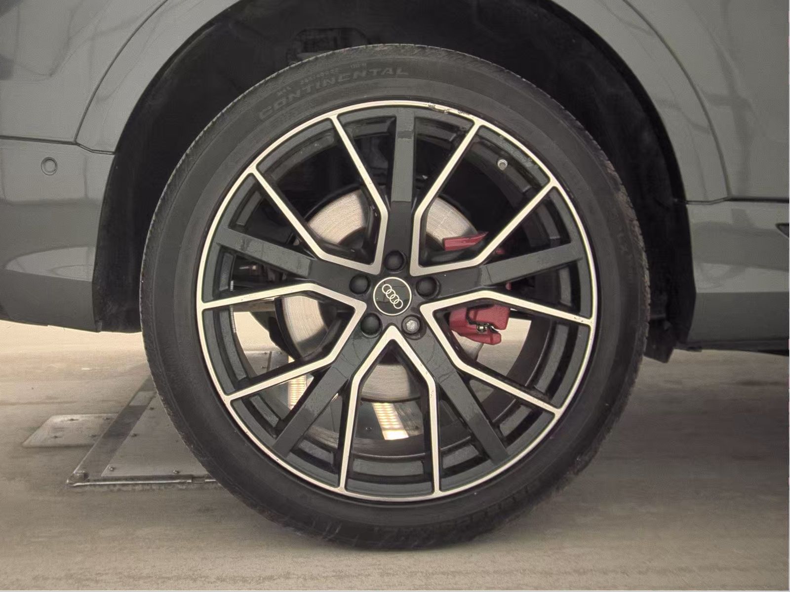 2023 Audi Q8 Premium Plus AWD