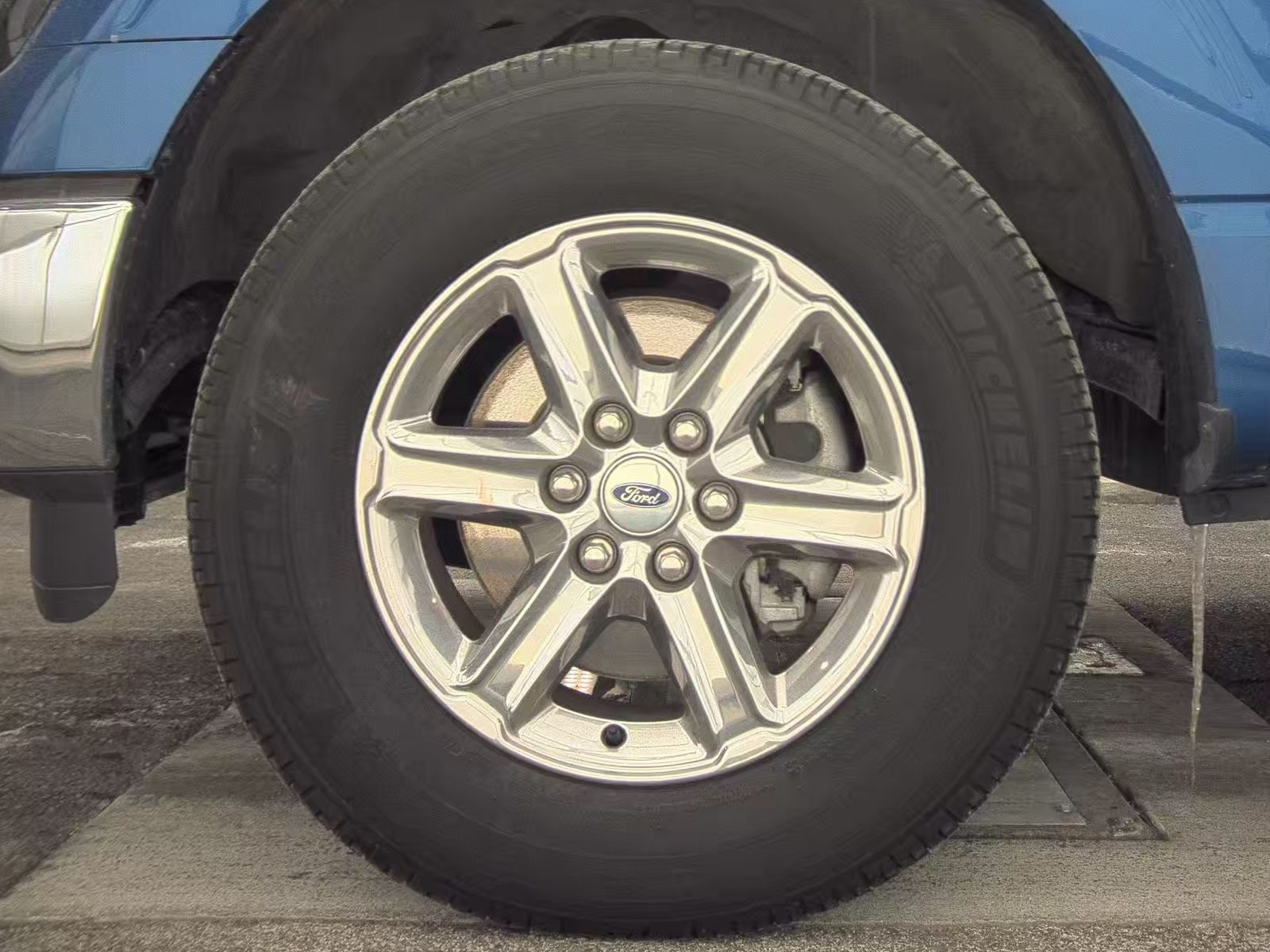 2024 Ford F-150 XLT AWD