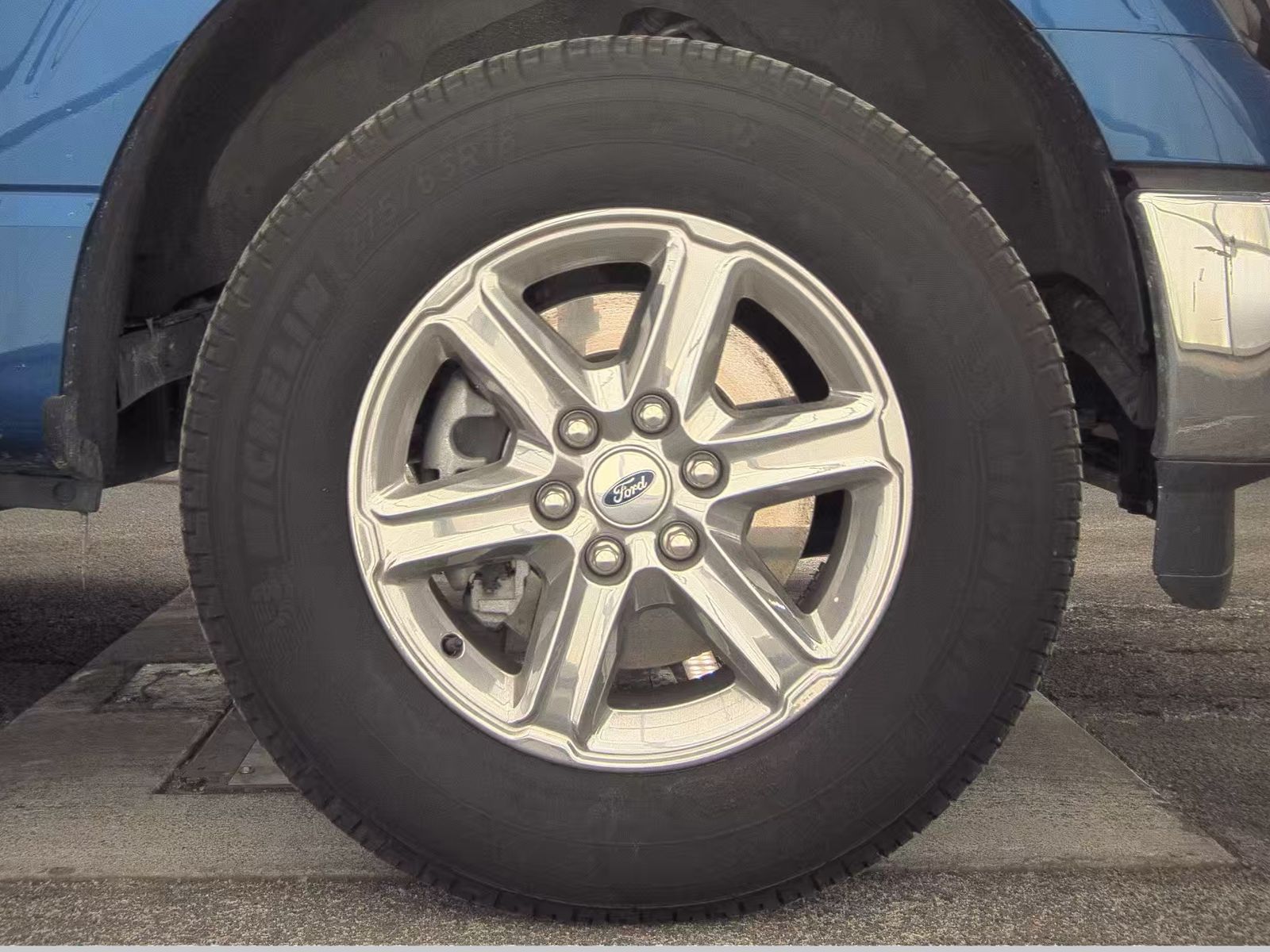 2024 Ford F-150 XLT AWD