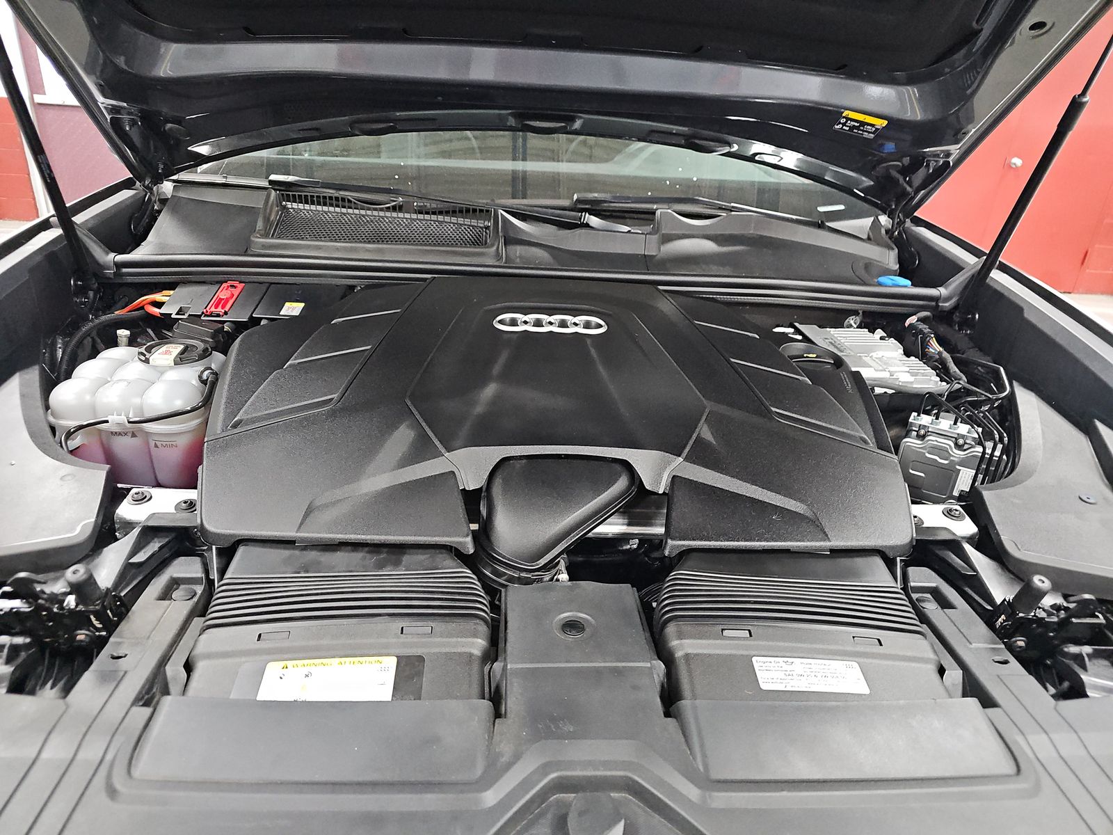 2023 Audi Q8 Premium Plus AWD