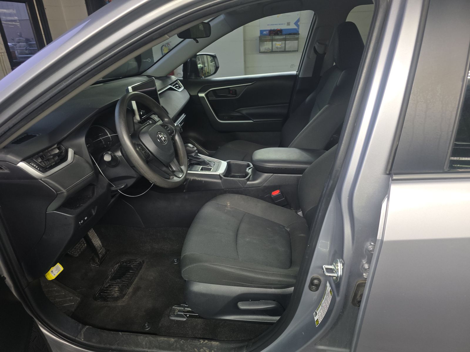 2024 Toyota RAV4 LE AWD