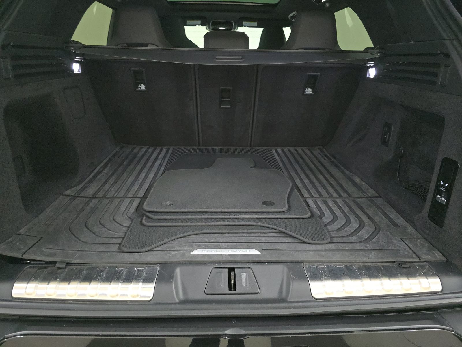 2024 Land Rover Range Rover Sport SV Edition One Obsidian Black AWD