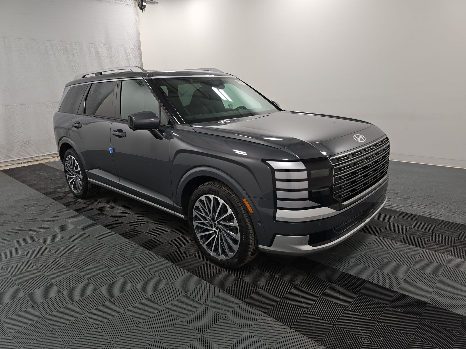 HYUNDAI CALLIGRAPH - 4