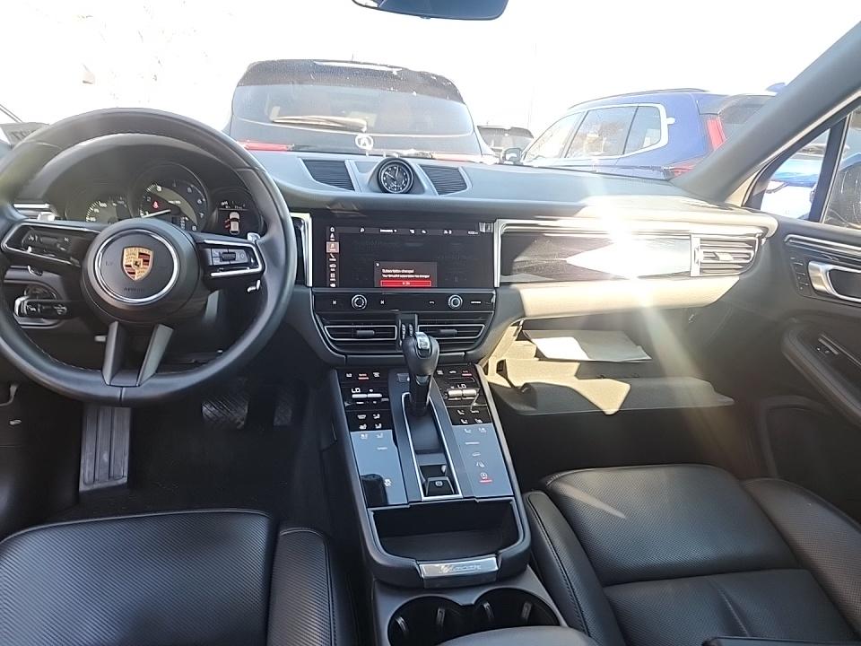 2022 Porsche Macan Base AWD