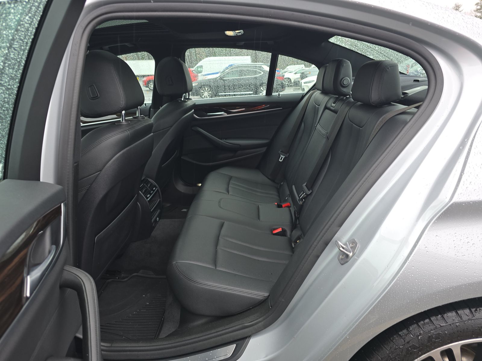 2019 BMW 5 Series 530i RWD