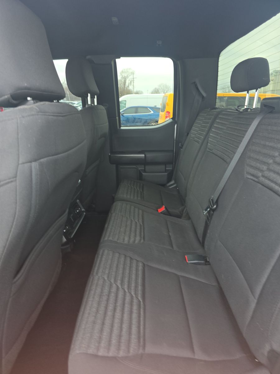 2022 Ford F-150 XL AWD