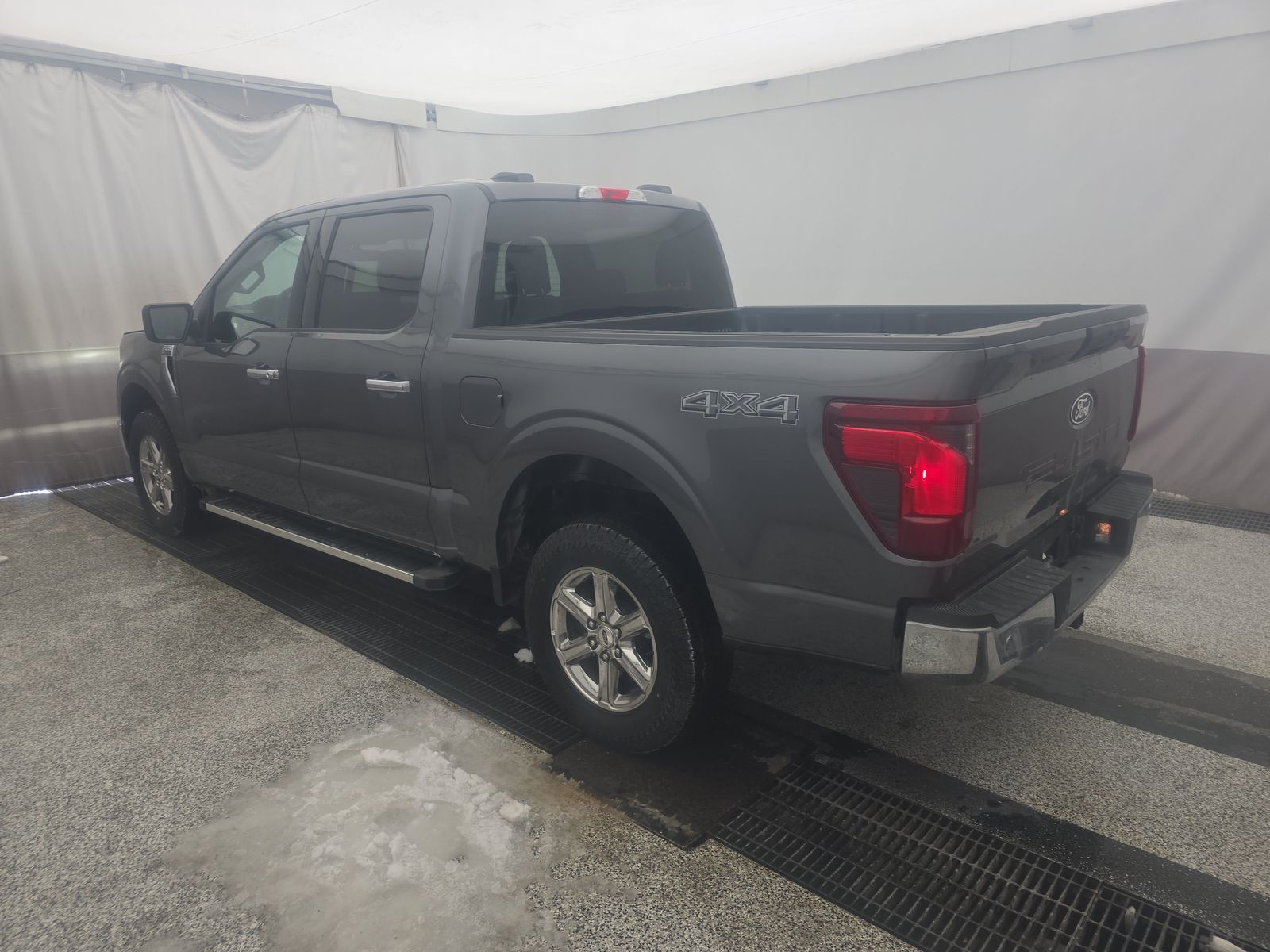 2025 Ford F-150 XLT AWD