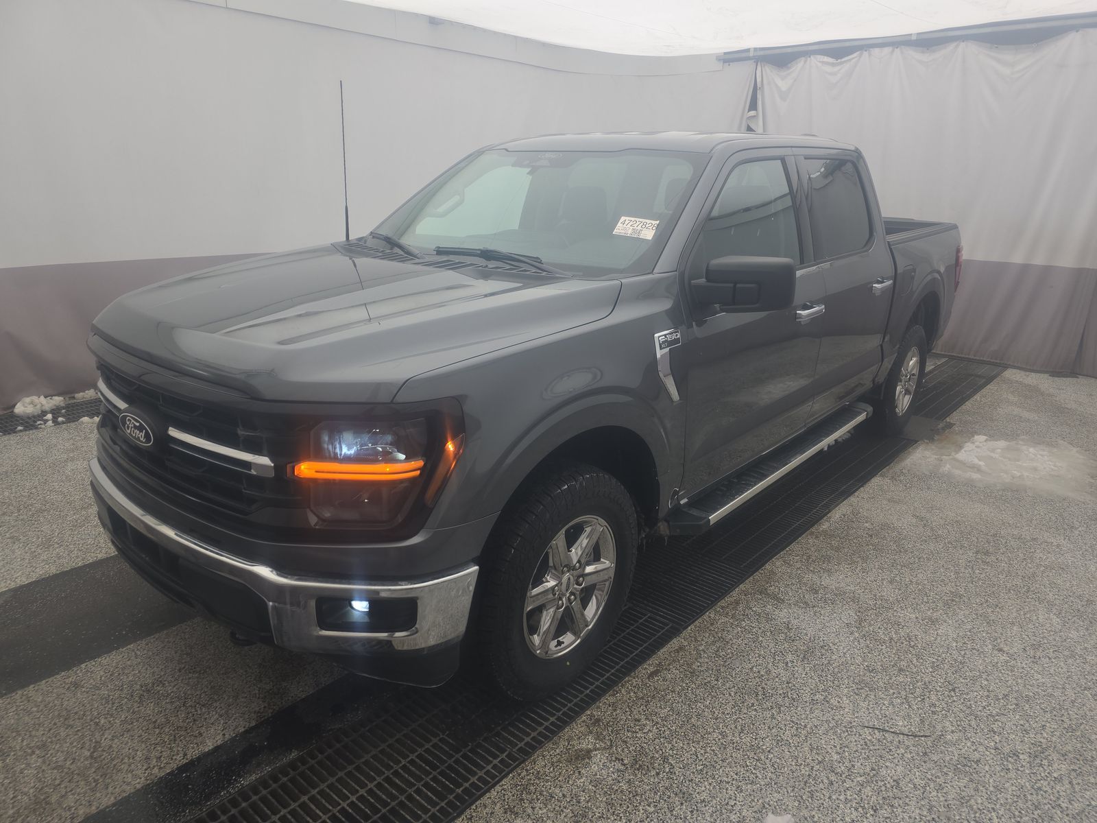 2025 Ford F-150 XLT AWD