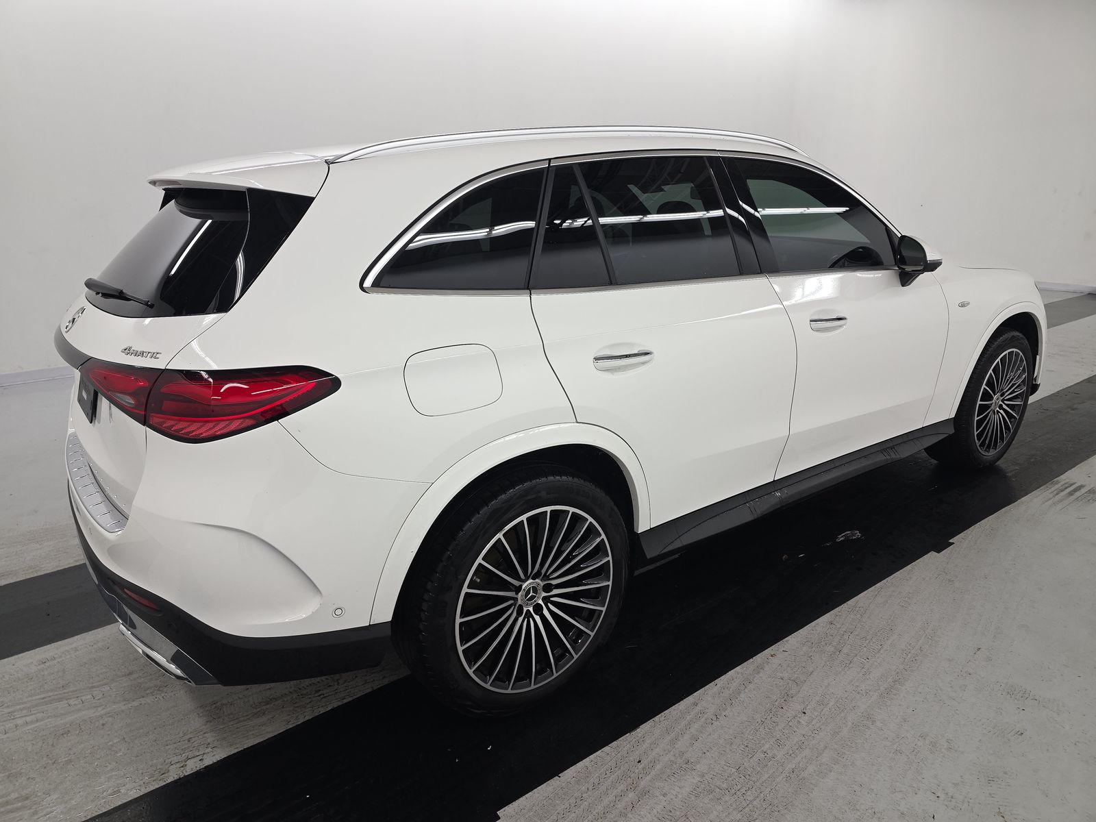 MERCEDES-BENZ GLC - 5