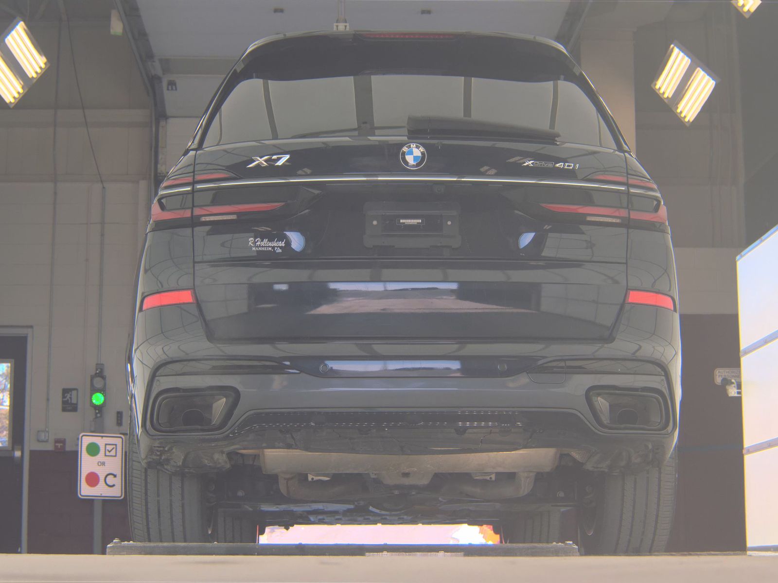 2023 BMW X7 xDrive40i AWD