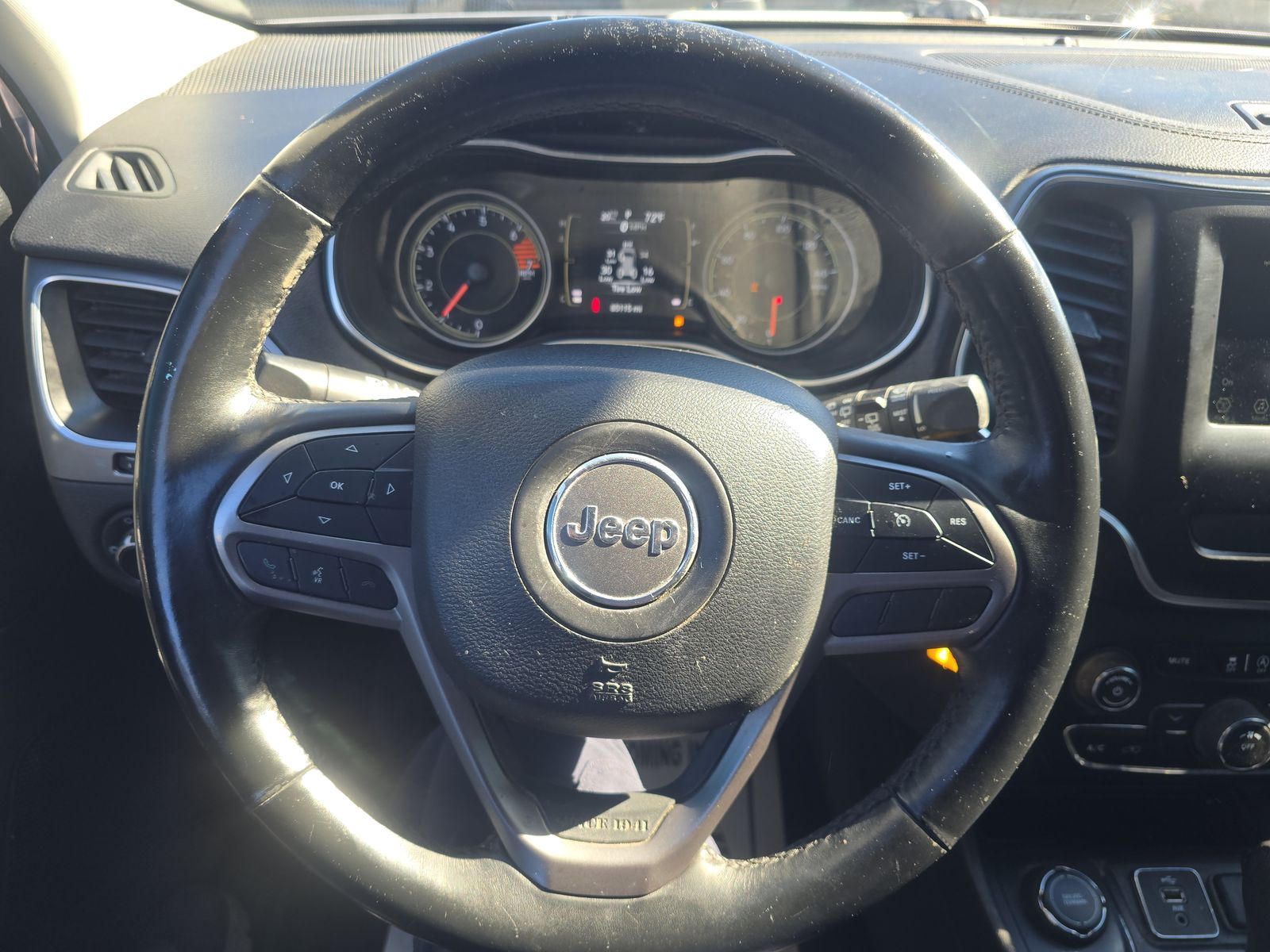 2019 Jeep Cherokee Latitude AWD