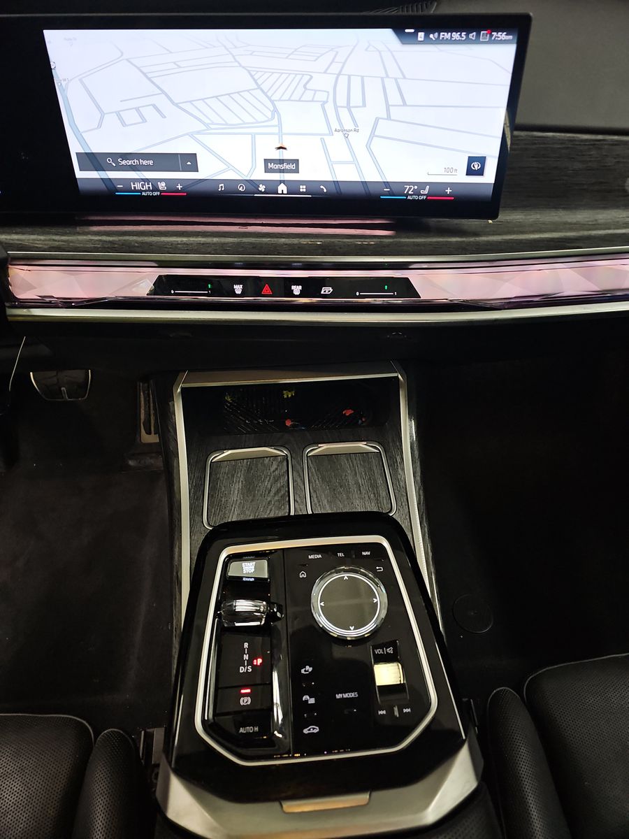 2023 BMW 7 Series 740i RWD