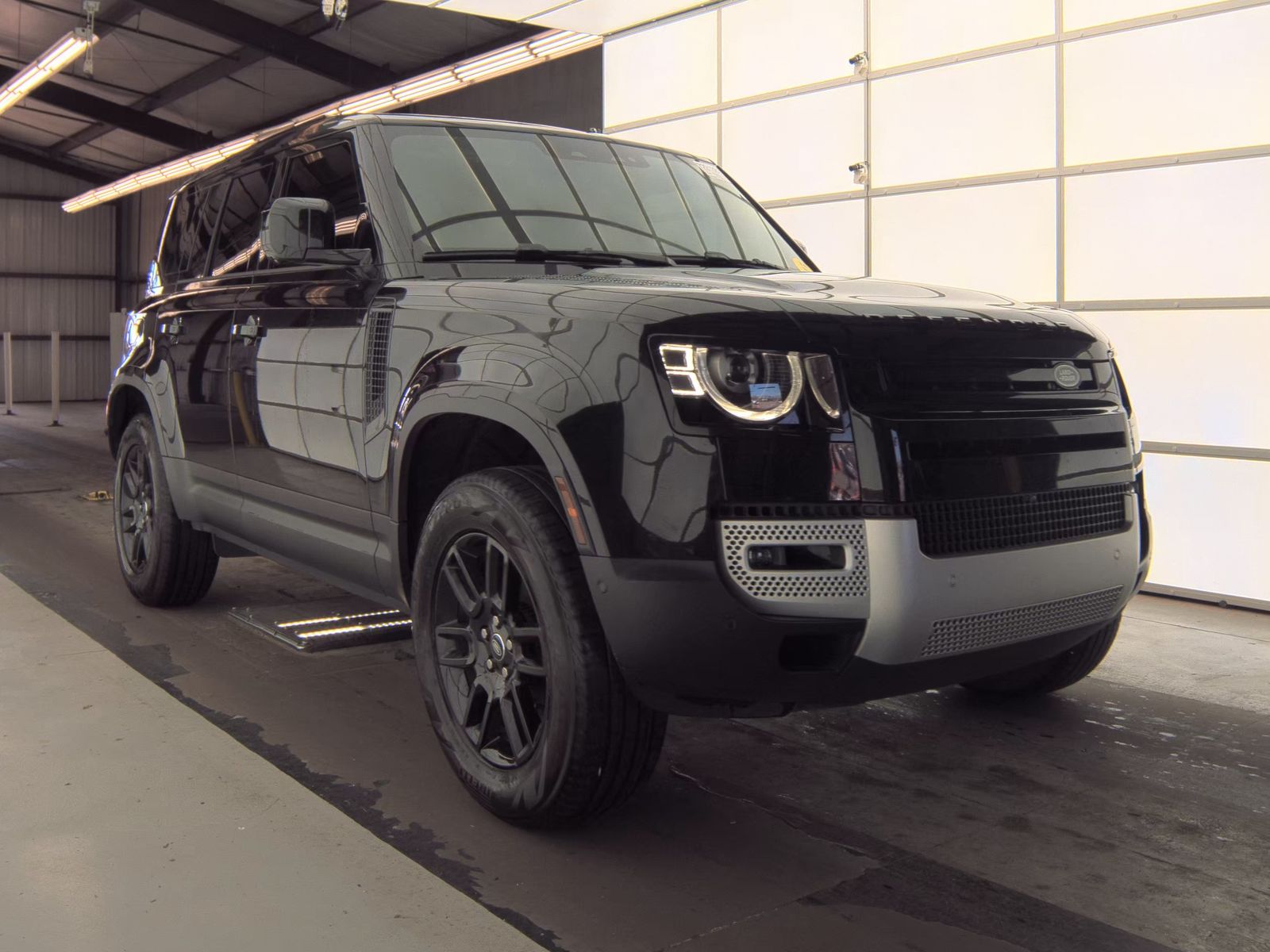 2025 Land Rover Defender 110 S AWD