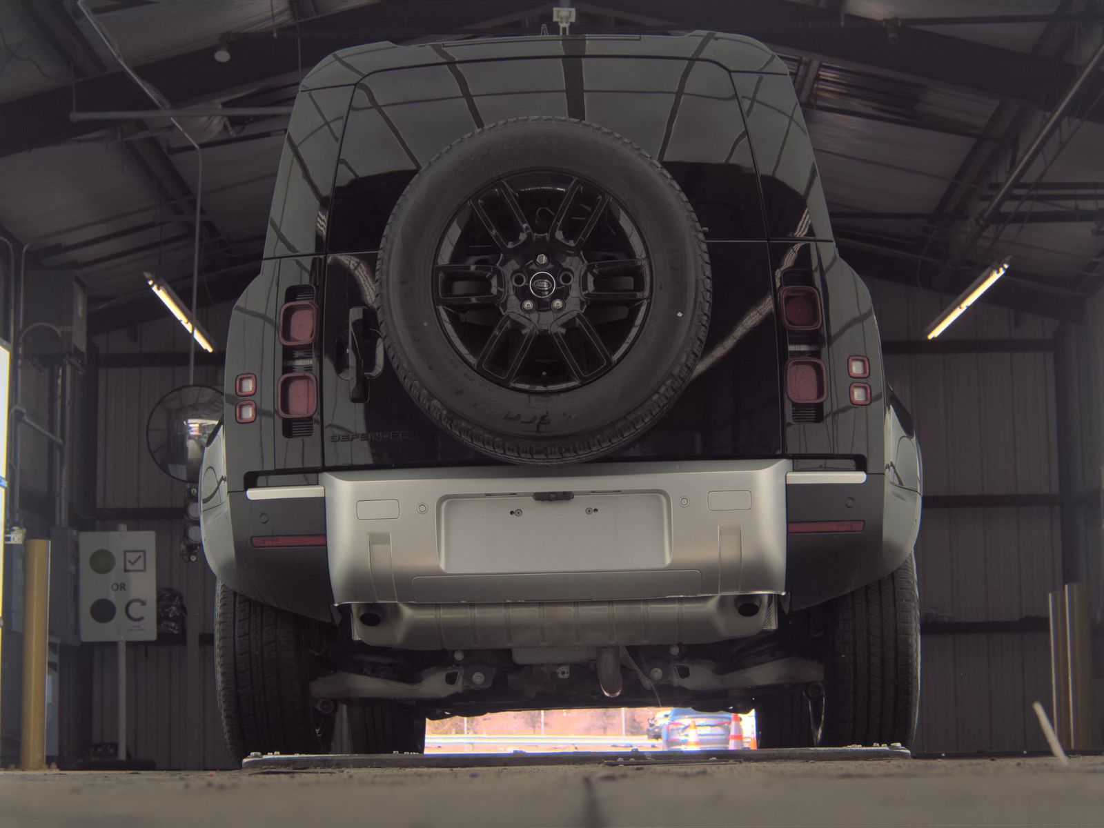 2025 Land Rover Defender 110 S AWD