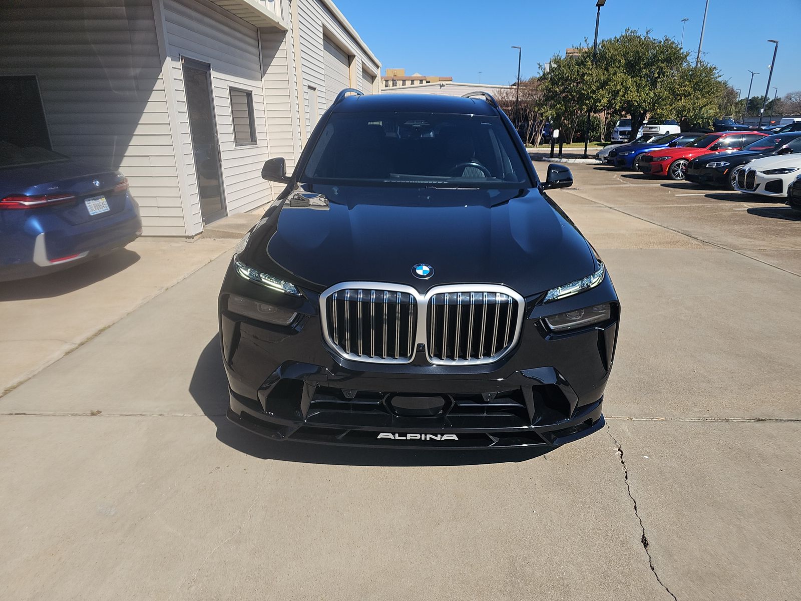 2025 BMW X7 ALPINA XB7 AWD