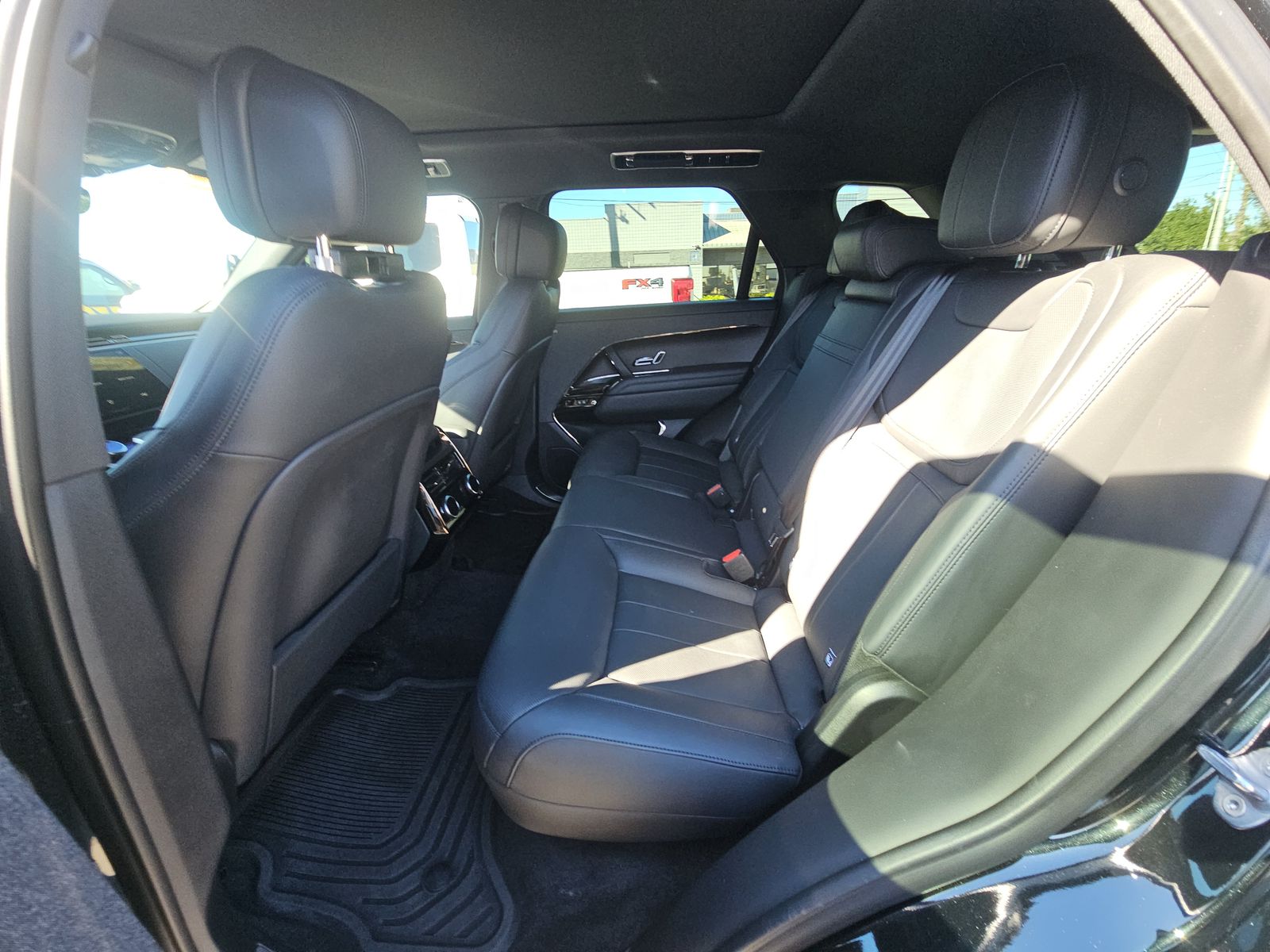 2023 Land Rover Range Rover Sport SE AWD