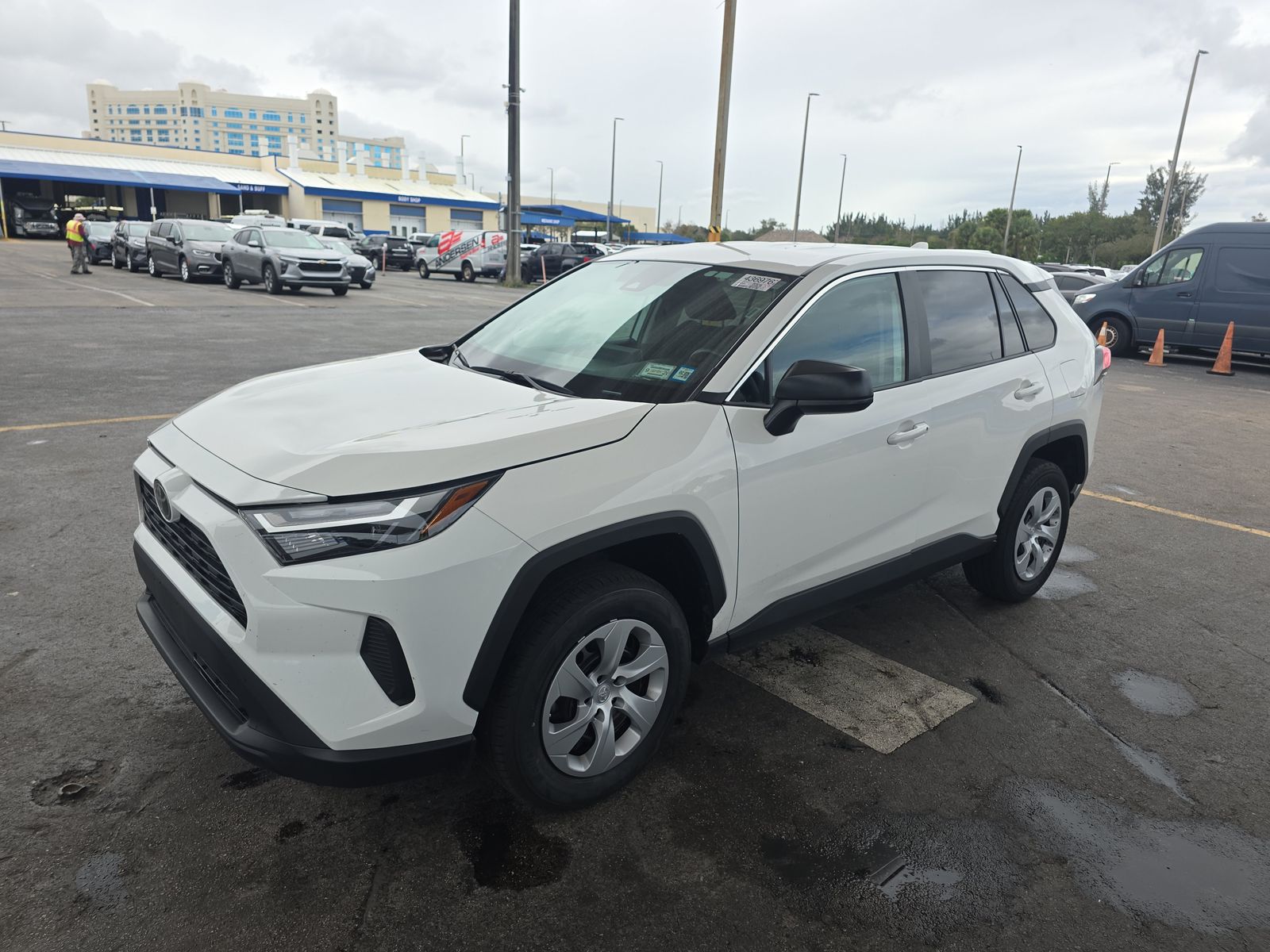 2024 Toyota RAV4 LE AWD
