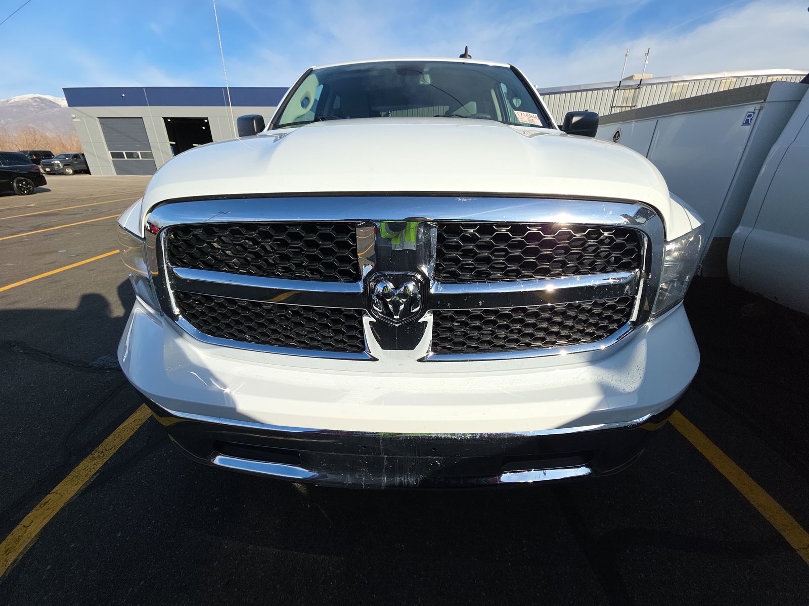 2023 DODGE RAM 1500 SLT GAS WHITE SHORT BED SINGLE - Image 2