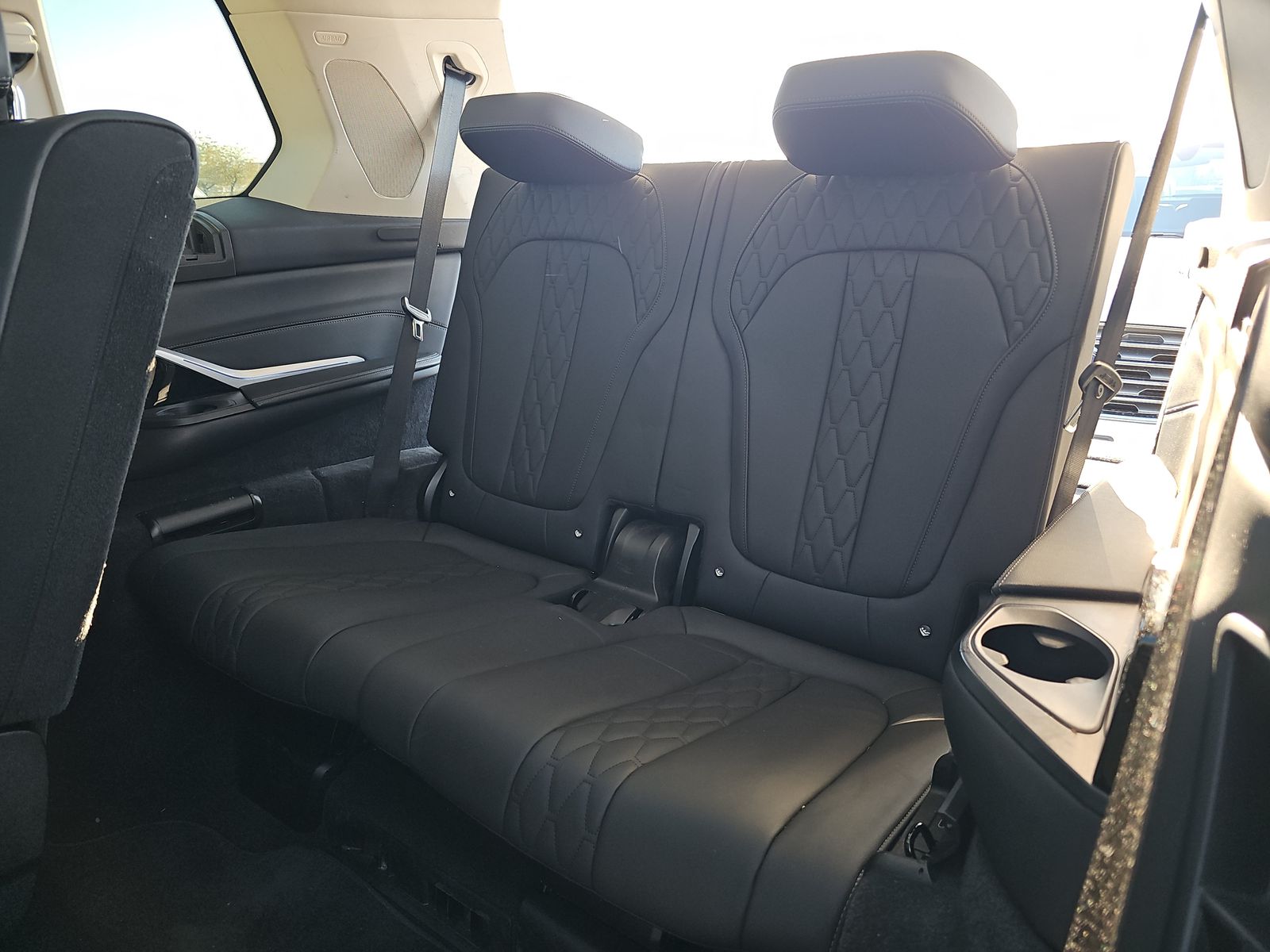 2025 BMW X7 xDrive40i AWD