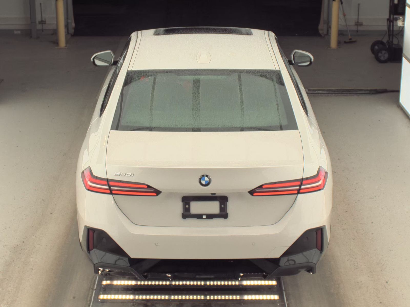 2025 BMW 5 Series 530i RWD