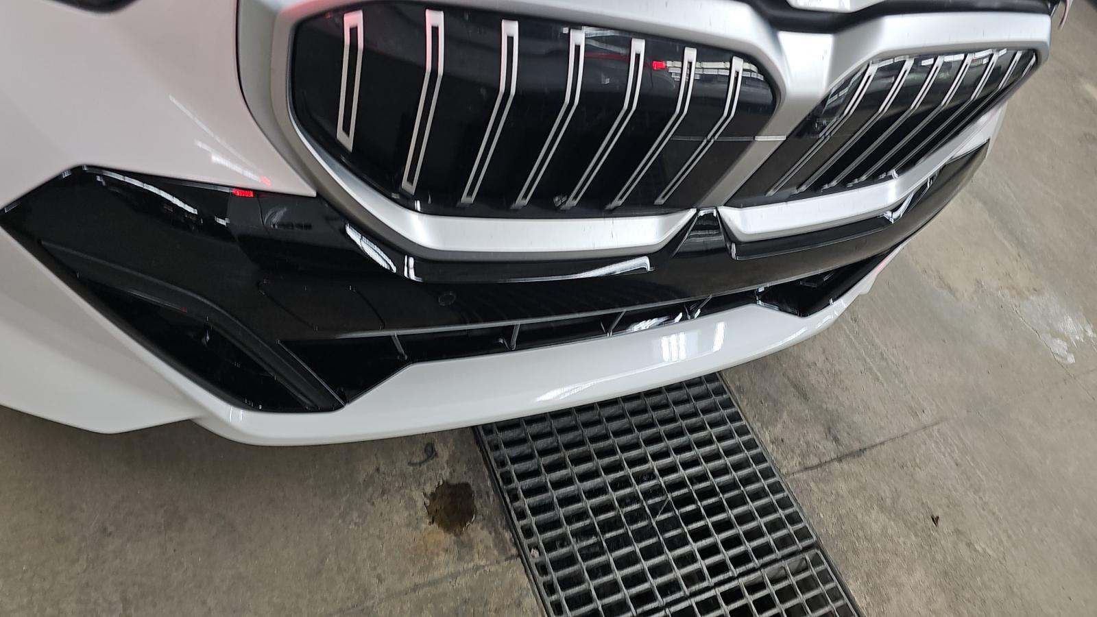 2025 BMW 5 Series 530i RWD