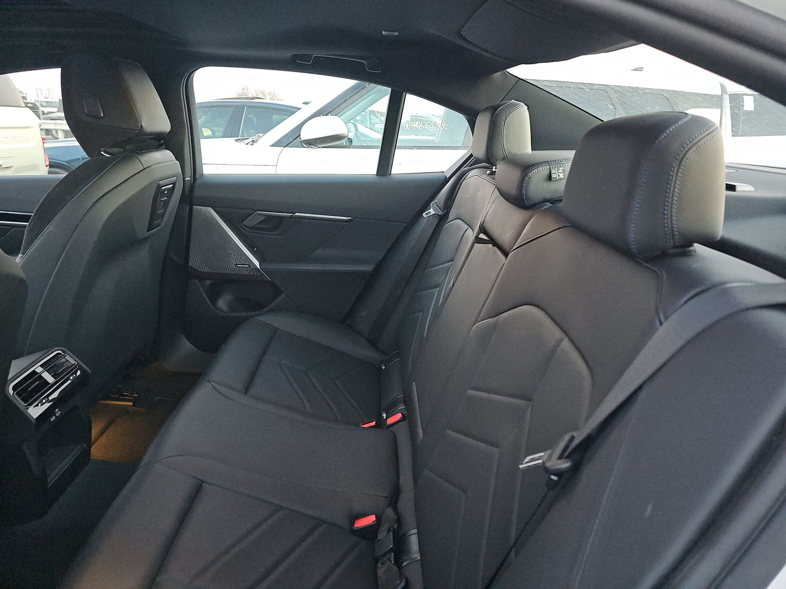 2025 BMW 5 Series 530i RWD