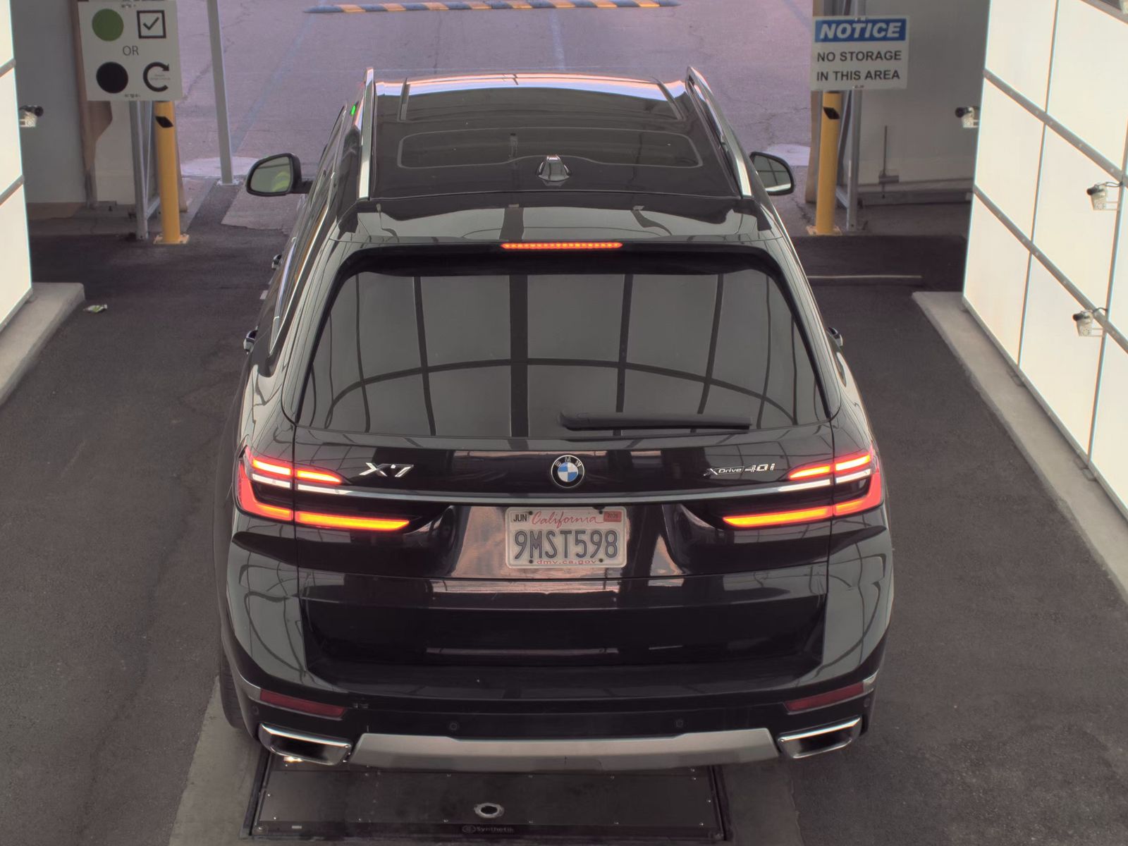 2025 BMW X7 xDrive40i AWD