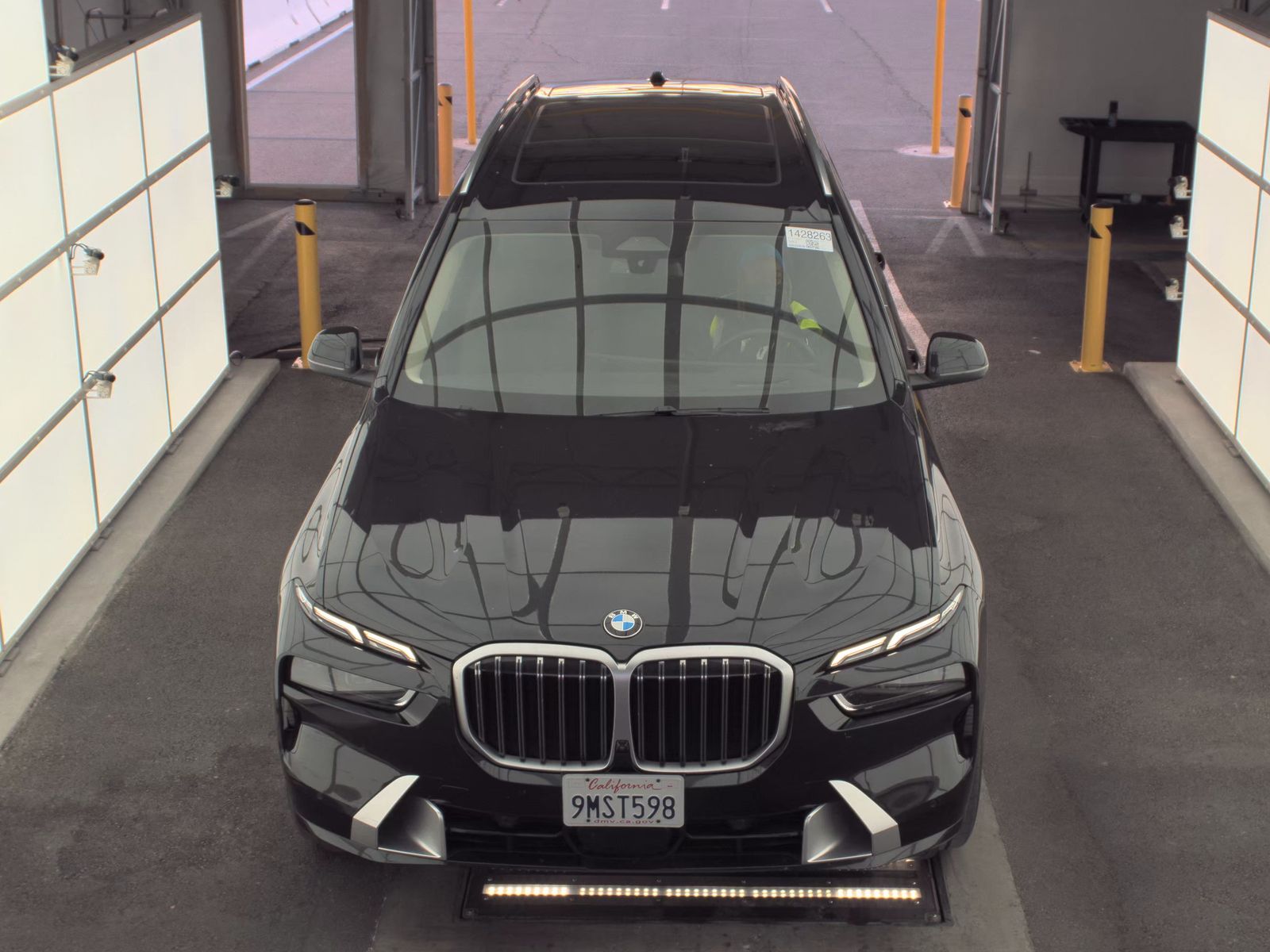2025 BMW X7 xDrive40i AWD