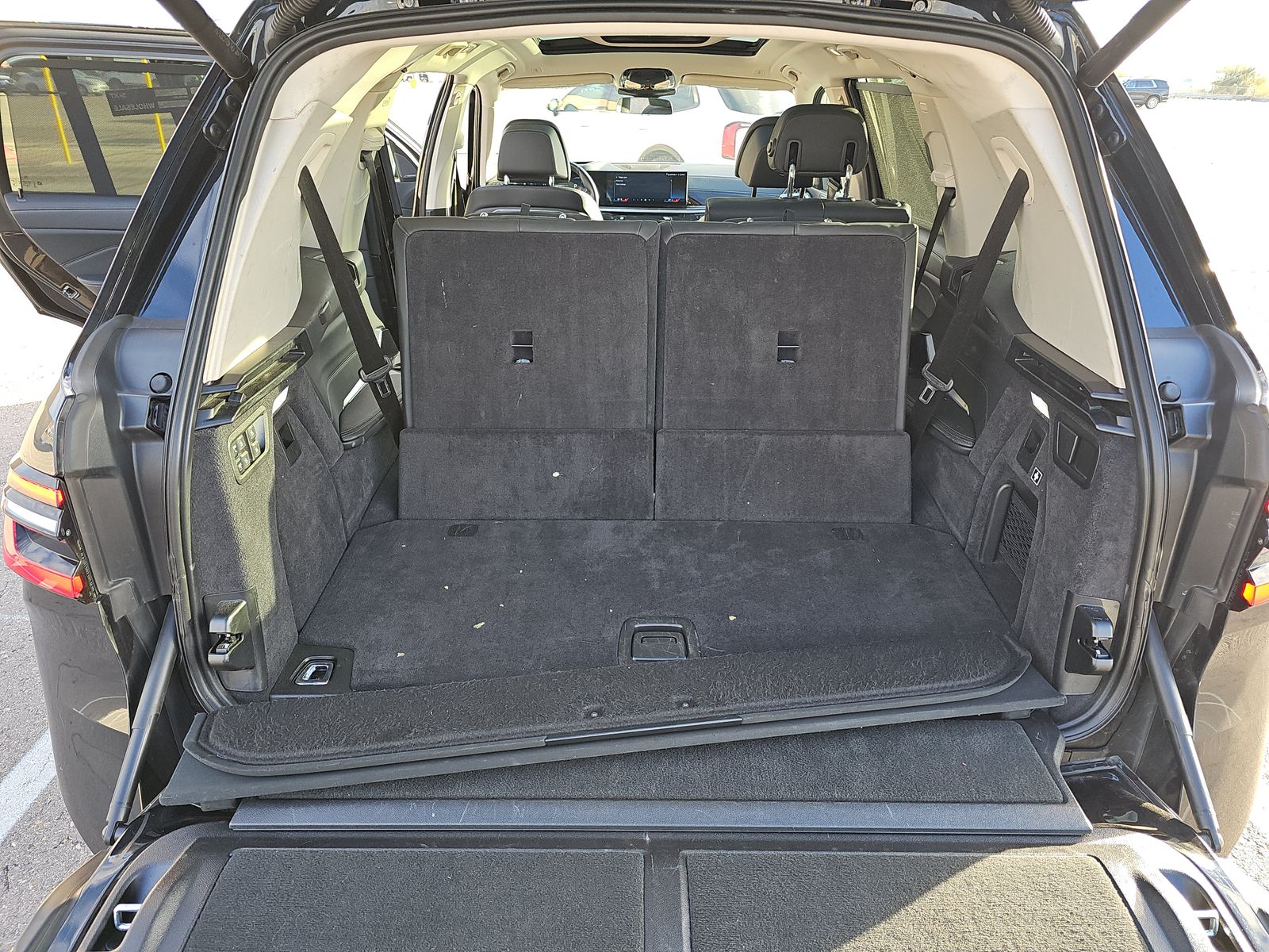 2025 BMW X7 xDrive40i AWD